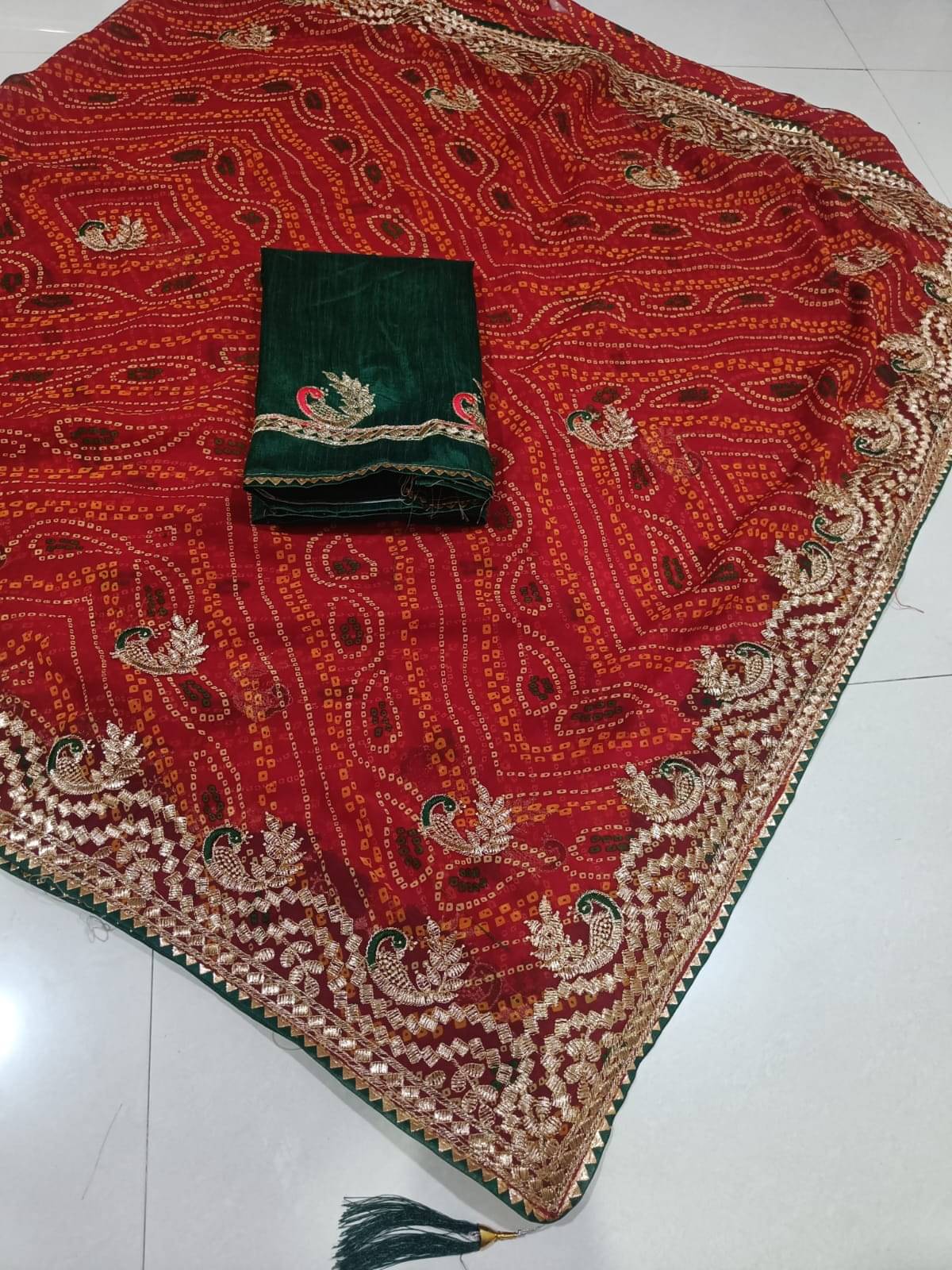 supalee Tex Georgette Printed Regular Saree With Unstitched Blouse Piece ( Red ) supalee Tex Georgette Printed Regular Saree With Unstitched Blouse Piece ( Red )