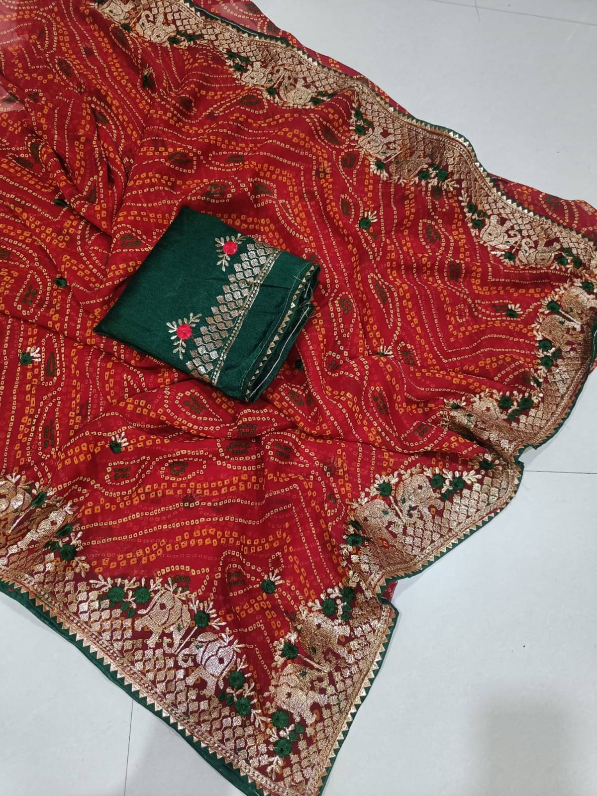     			supalee Tex Georgette Printed Regular Saree With Unstitched Blouse Piece ( Red )