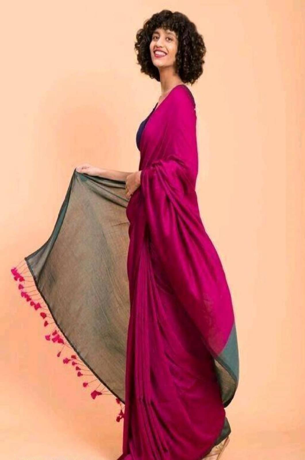 BRYNBRIT Chanderi Self Design Chanderi saree With Unstitched Blouse Piece ( Rani,Rama ) BRYNBRIT Chanderi Self Design Chanderi saree With Unstitched Blouse Piece ( Rani,Rama )