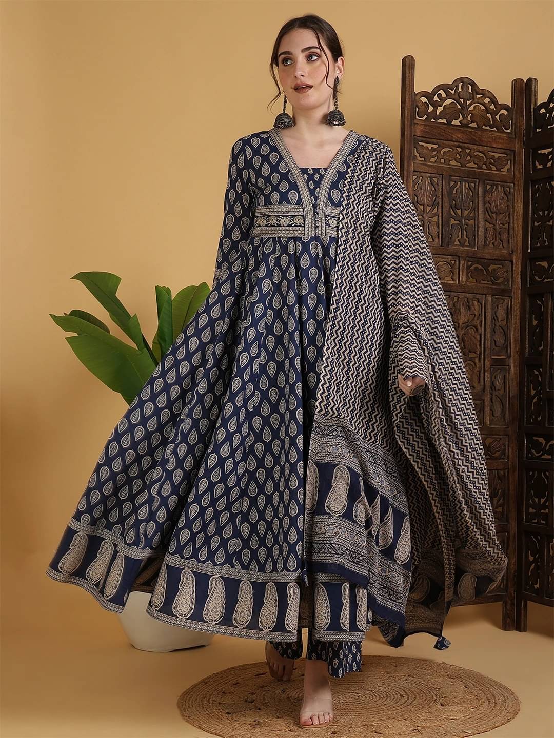     			Gulmohar Jaipur Women Cotton Printed Flared Kurti With Palazzo ( Blue )