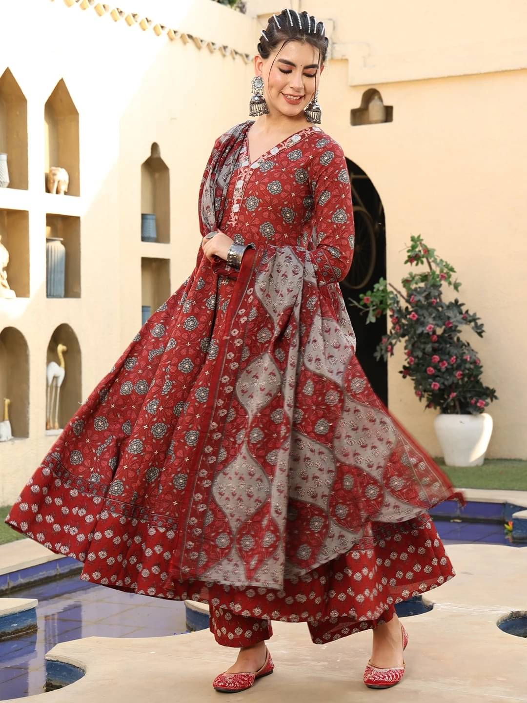 Gulmohar Jaipur Women Cotton Printed Flared Kurti With Palazzo ( Maroon )     			Gulmohar Jaipur Women Cotton Printed Flared Kurti With Palazzo ( Maroon )