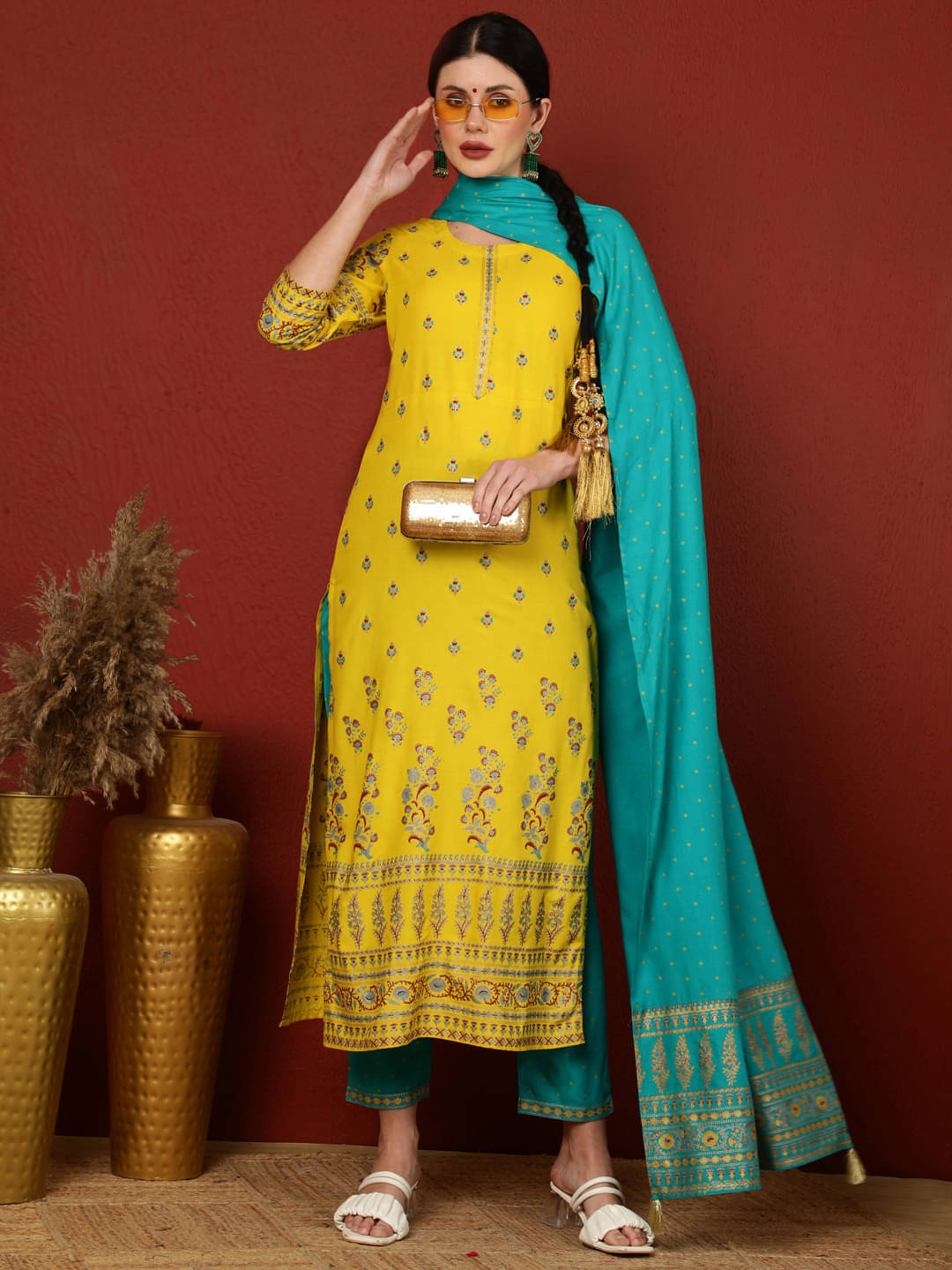     			Gulmohar Jaipur Women Rayon Printed Straight Kurti With Pants ( Mustard )