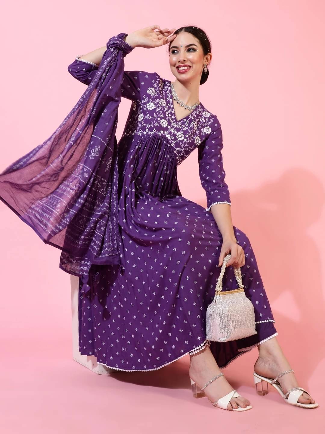     			Gulmohar Jaipur Women Rayon Printed Flared Kurti With Pants ( Purple )