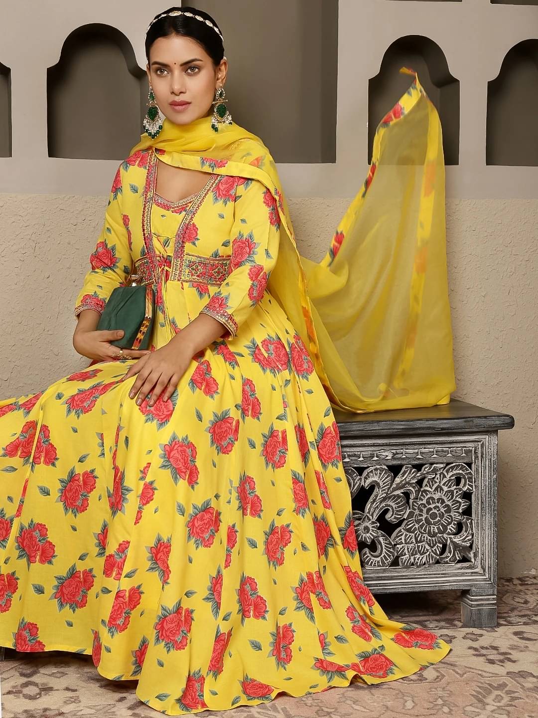     			Gulmohar Jaipur Women Rayon Printed Flared Kurti With Palazzo ( Lemon Yellow )