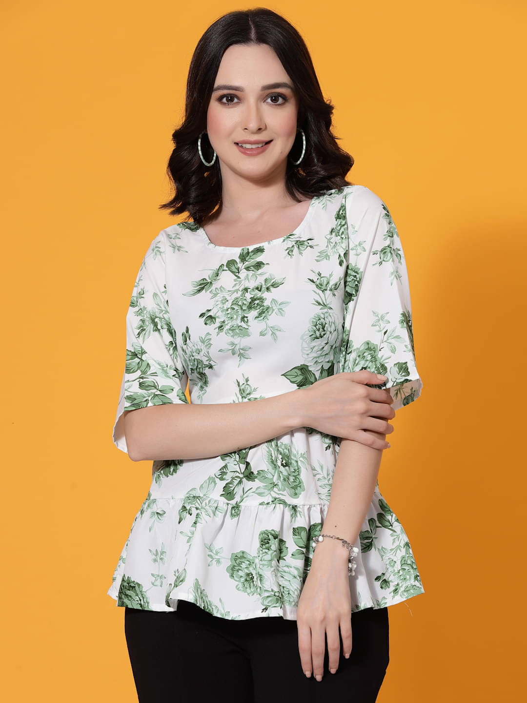     			Oomph! Women's Crepe Tiered Top ( Green )