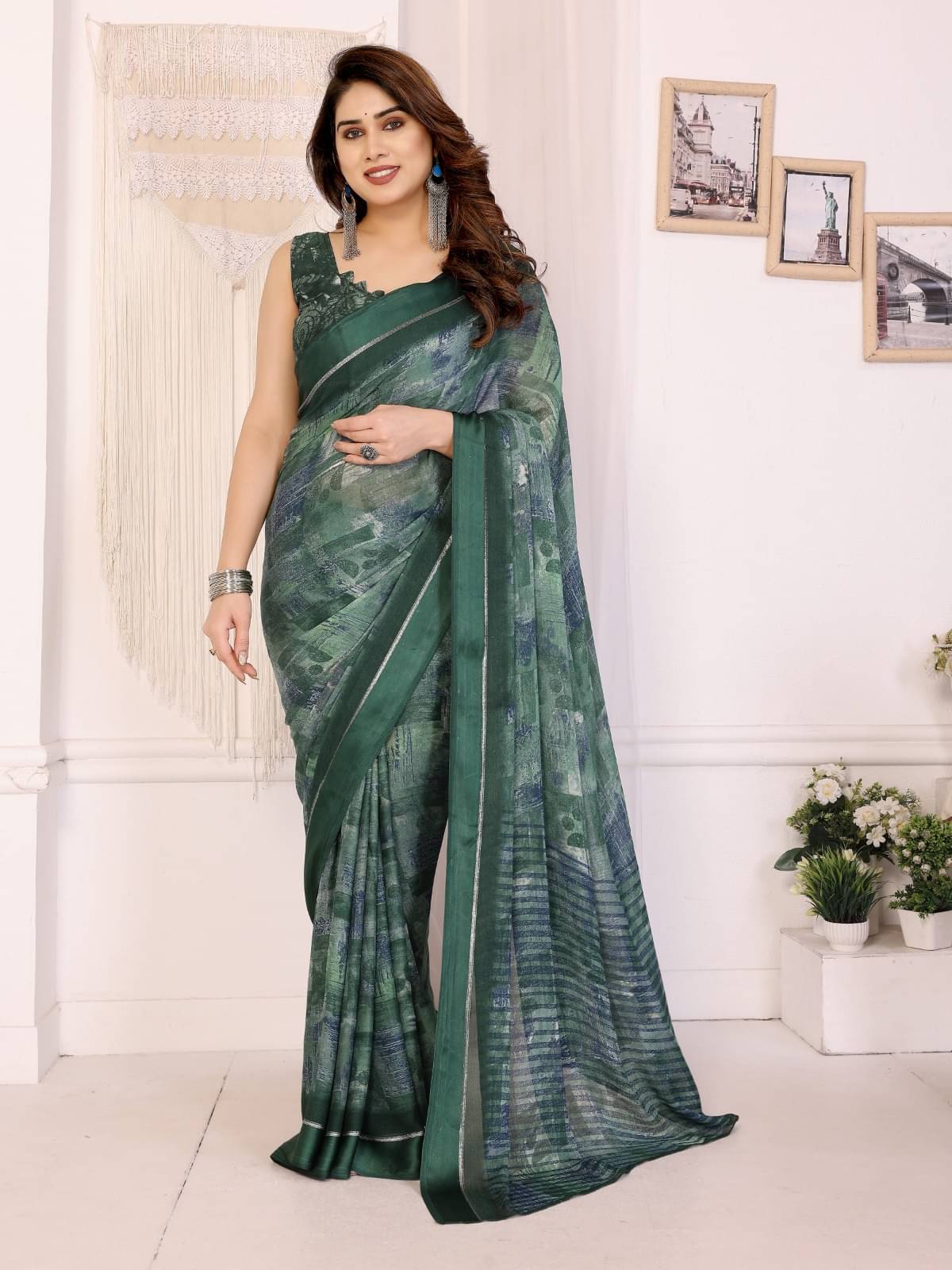 BLEESBURY Chiffon Printed Regular Saree With Unstitched Blouse Piece ( Green ) BLEESBURY Chiffon Printed Regular Saree With Unstitched Blouse Piece ( Green )
