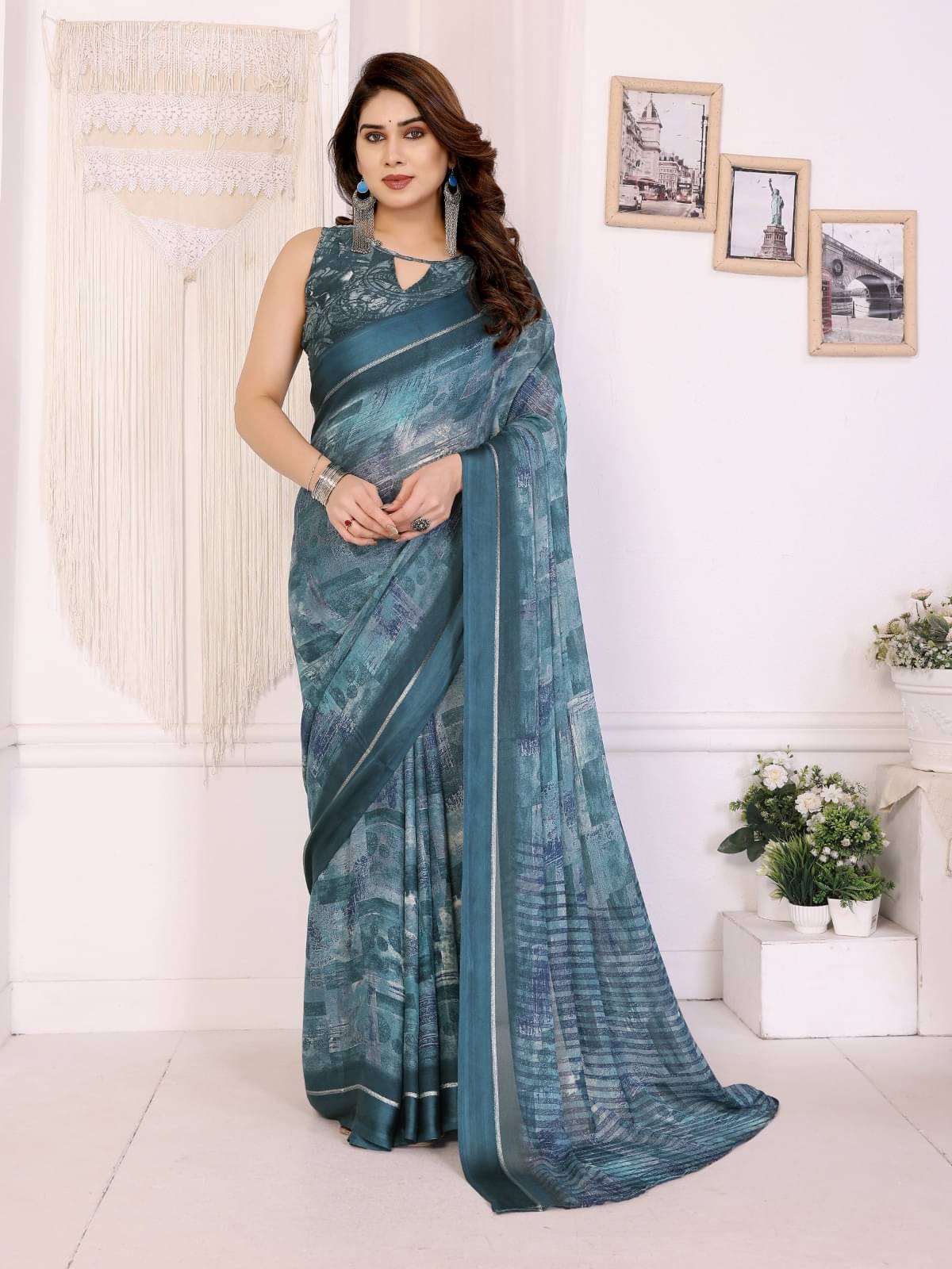     			BLEESBURY Chiffon Printed Regular Saree With Unstitched Blouse Piece ( Teal )
