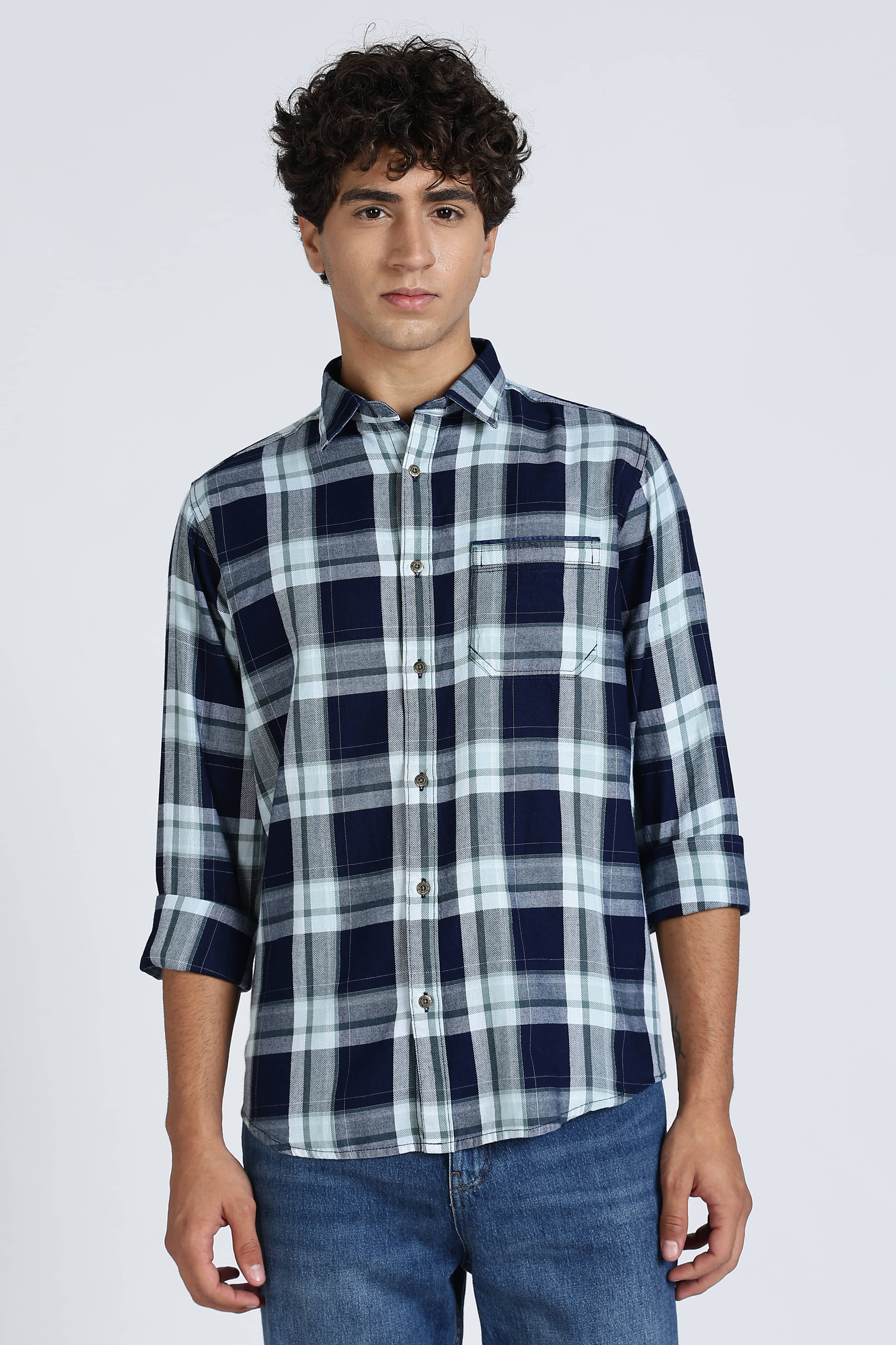 COLOR HUNT 100% Cotton Regular Fit Checks Full Sleeves Men's Casual Shirt - Blue ( Pack of 1 ) COLOR HUNT 100% Cotton Regular Fit Checks Full Sleeves Men's Casual Shirt - Blue ( Pack of 1 )