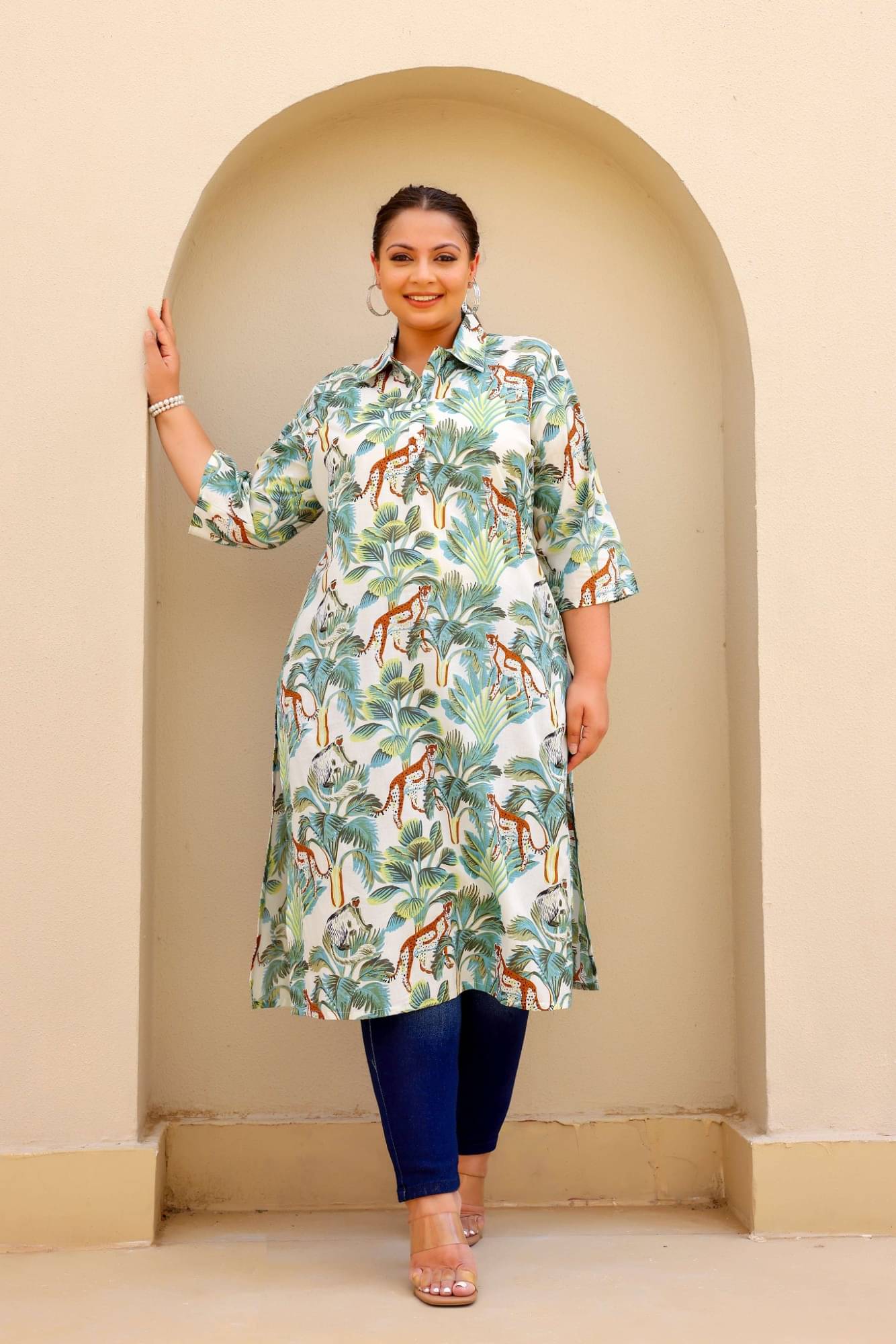     			Flavia Creation Women Cotton Printed A-line Kurti ( Multicolor )