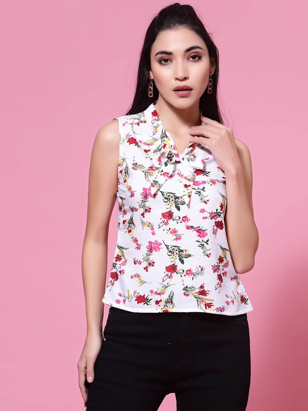 Oomph! Women's Crepe Regular Top ( White )     			Oomph! Women's Crepe Regular Top ( White )