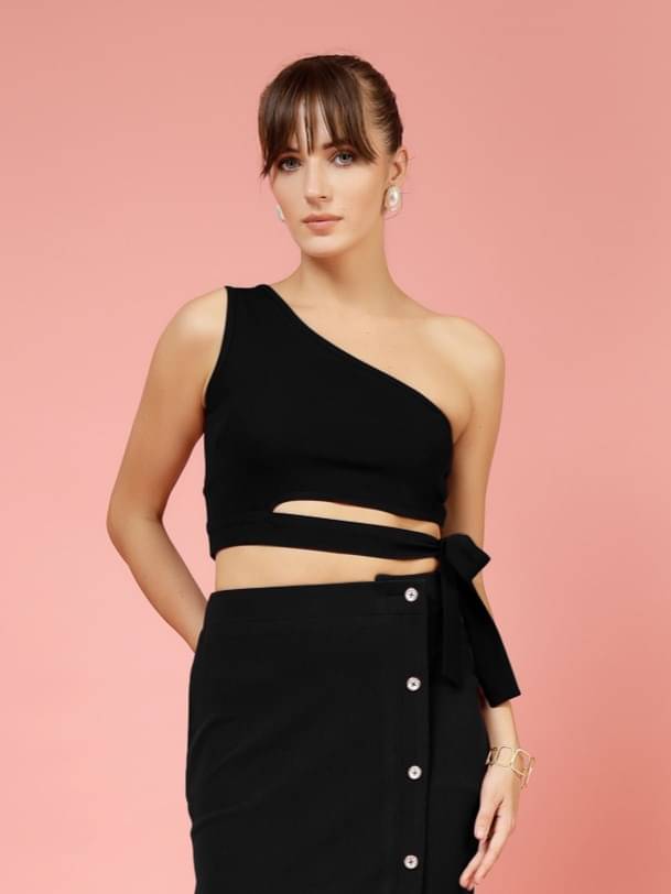     			Oomph! Women's Lycra Crop Top ( Black )