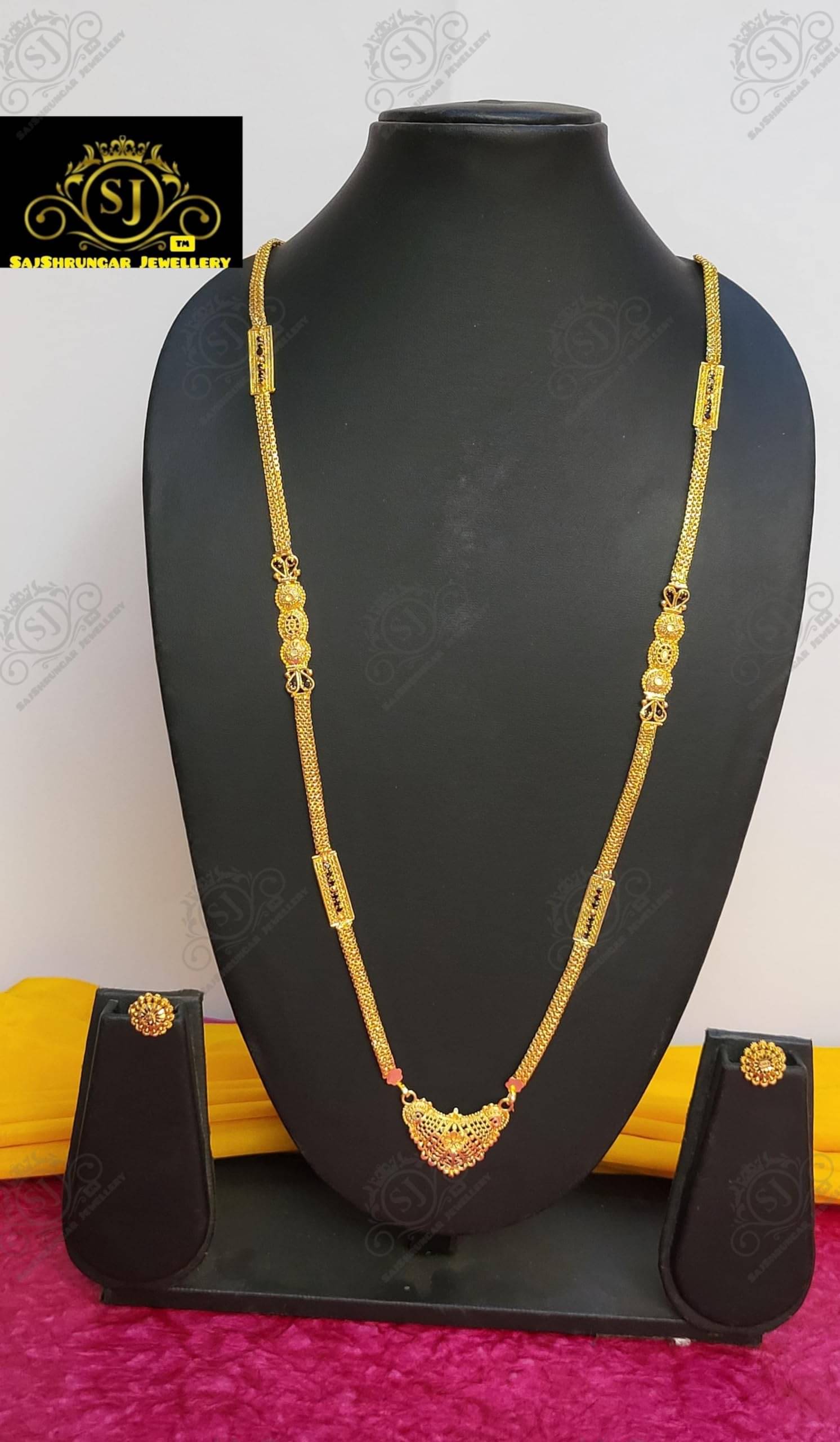 SAJSHRUNGAR JEWELLERY Golden Mangalsutra Set ( Pack of 1 ) SAJSHRUNGAR JEWELLERY Golden Mangalsutra Set ( Pack of 1 )