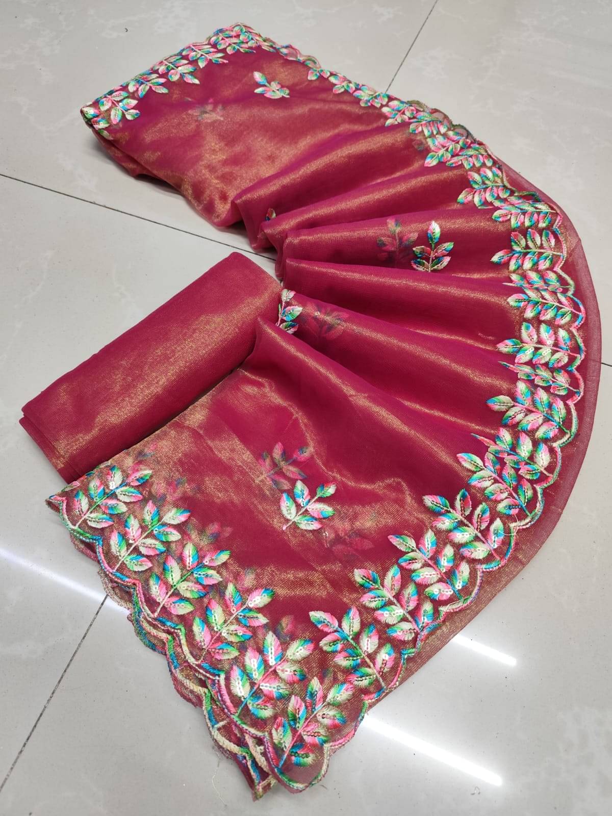 Avenue Creation Net Solid Regular Saree With Unstitched Blouse Piece ( Pink ) Avenue Creation Net Solid Regular Saree With Unstitched Blouse Piece ( Pink )
