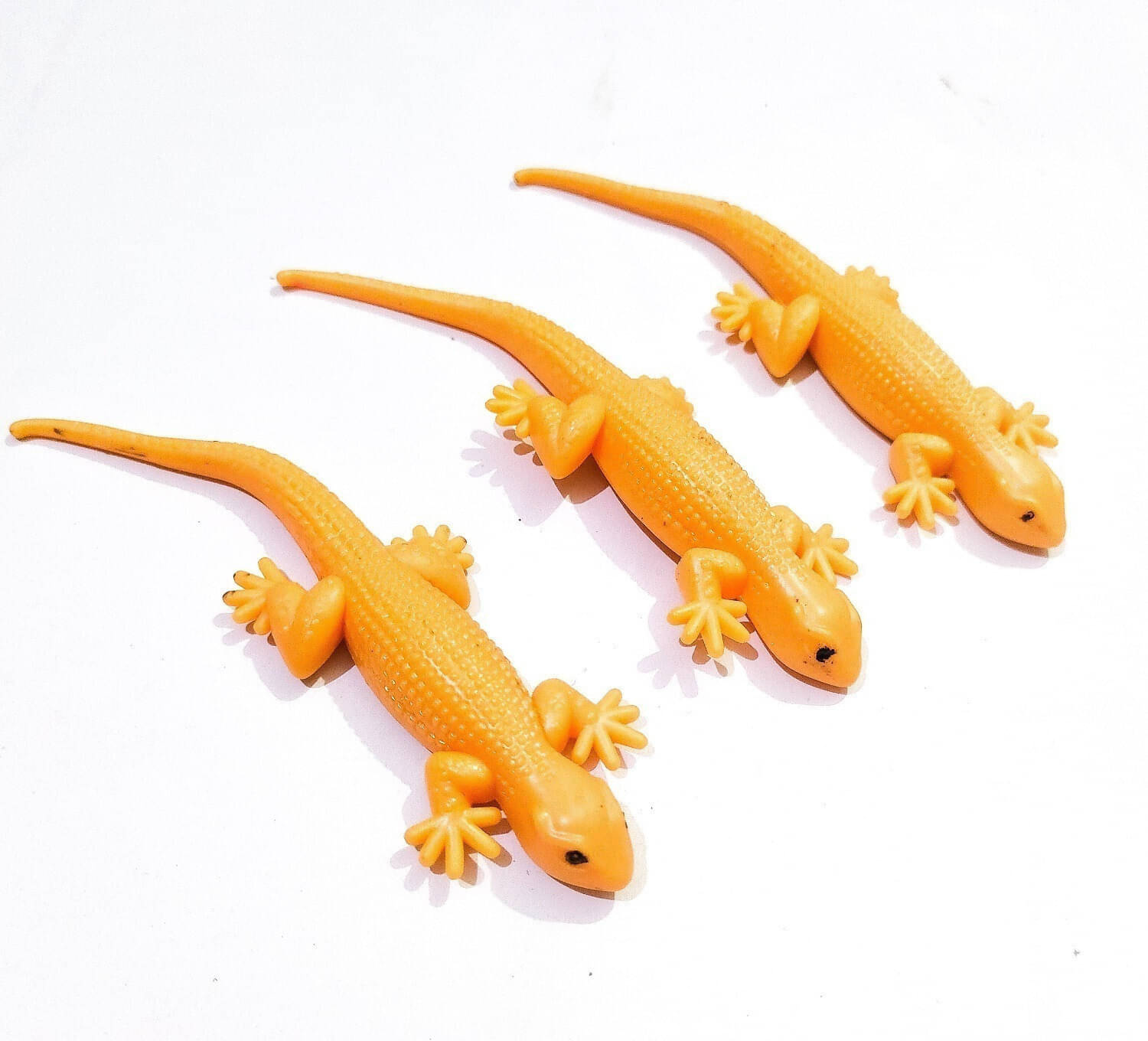 BLC 3 Pcs Silicone Chipkali For Prank Rubber Lizard For Prank Plastic Chipkali Insects Toy For Make Fool and fun gag toy Gag Toy (Multicolor) BLC 3 Pcs Silicone Chipkali For Prank Rubber Lizard For Prank Plastic Chipkali Insects Toy For Make Fool and fun gag toy Gag Toy (Multicolor)