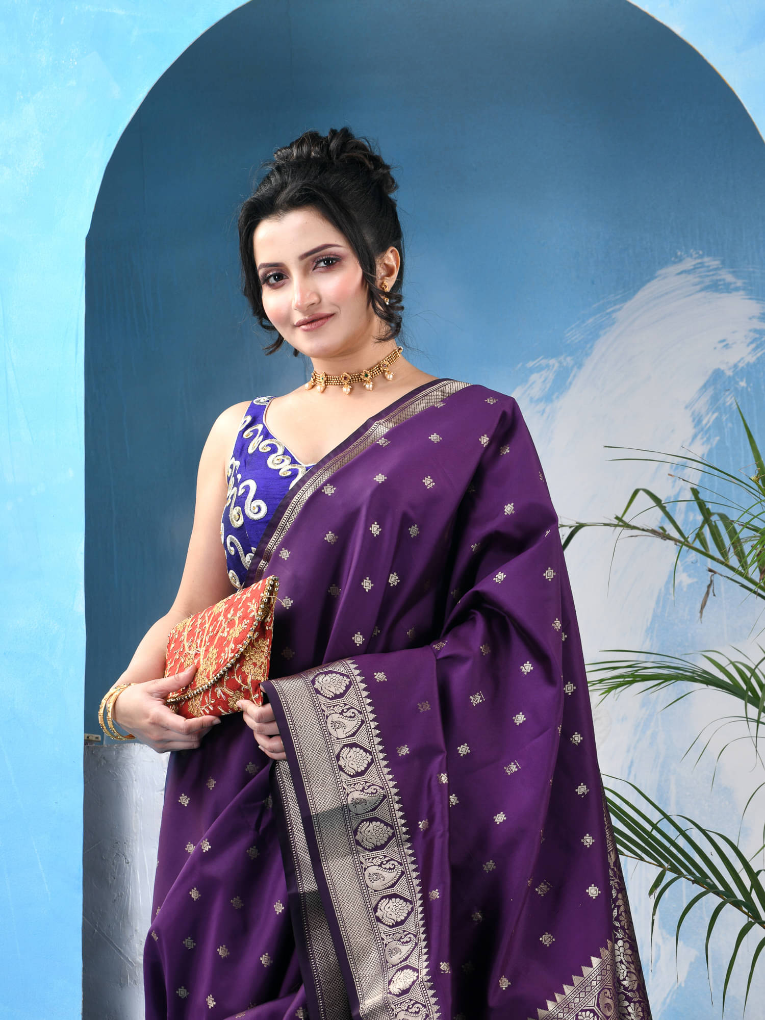 Desh Bidesh Georgette Woven Kanjeevaram Sarees With Unstitched Blouse Piece ( Purple ) Desh Bidesh Georgette Woven Kanjeevaram Sarees With Unstitched Blouse Piece ( Purple )