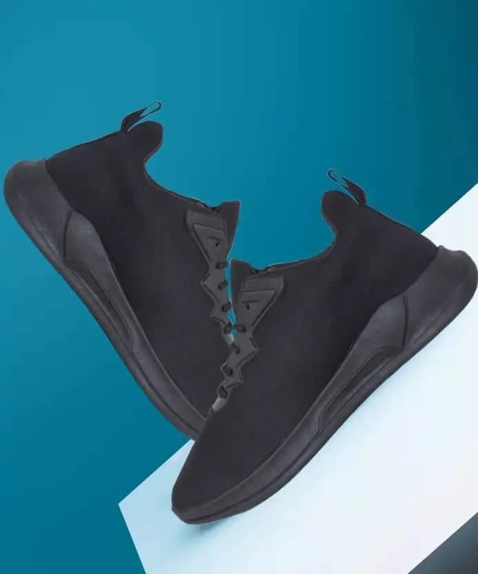     			KANEGGYE Black Cricket Shoes