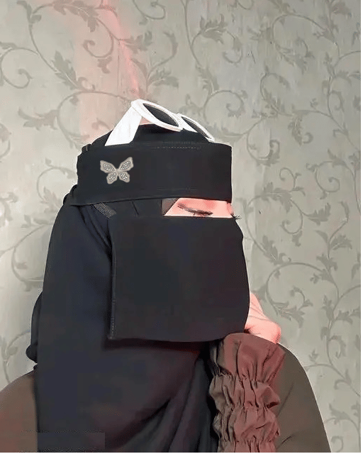     			Opalite Chiffon Hijab Black ( Pack of 1 )