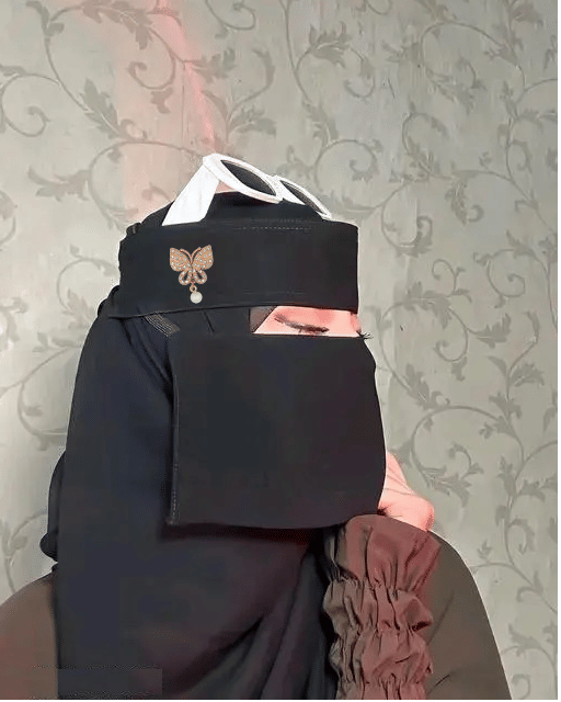     			Opalite Chiffon Hijab Black ( Pack of 1 )
