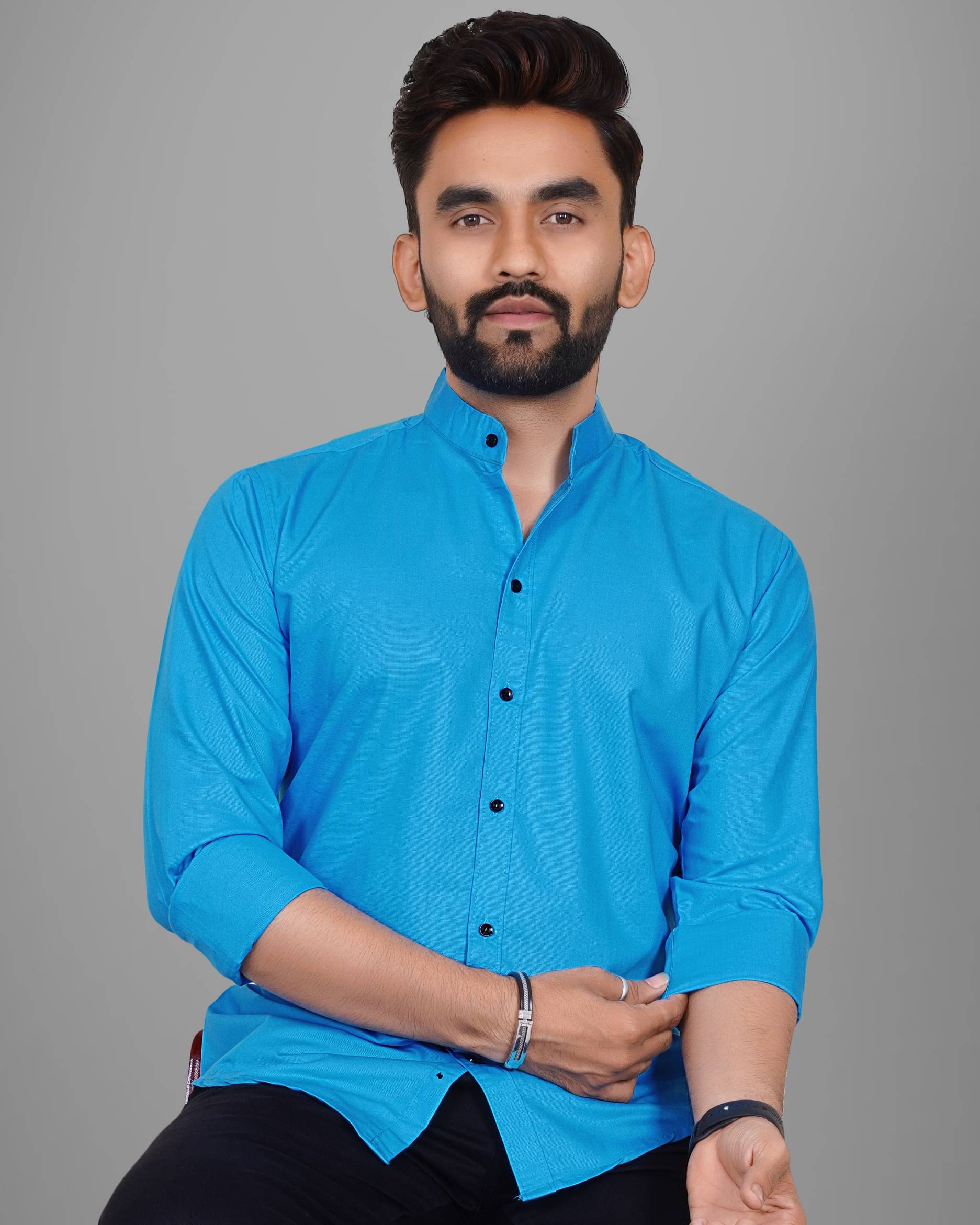 Scaglia Cotton Blend Regular Fit Solids Full Sleeves Men's Casual Shirt - Blue ( Pack of 1 ) Scaglia Cotton Blend Regular Fit Solids Full Sleeves Men's Casual Shirt - Blue ( Pack of 1 )