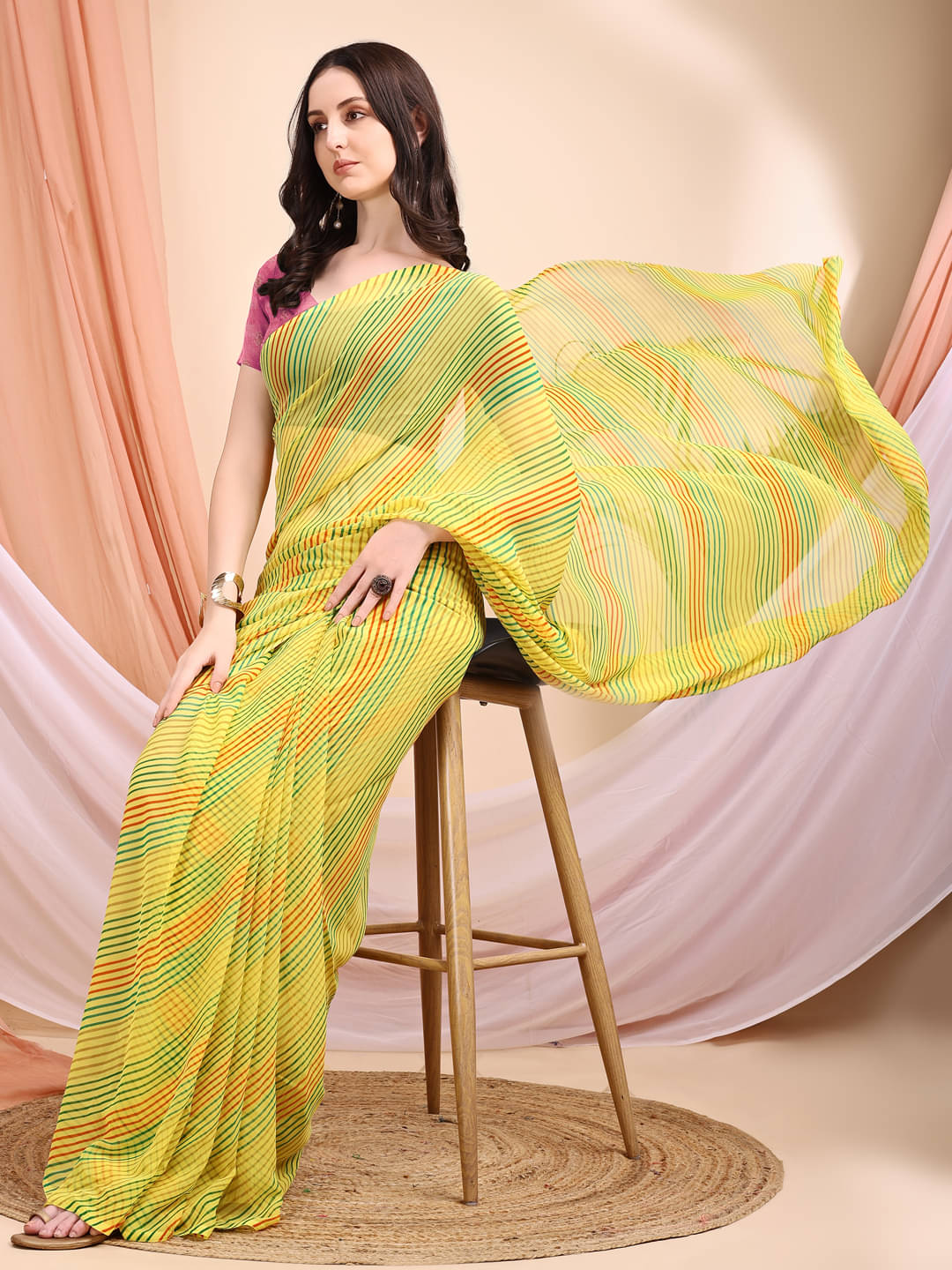     			Shaily Georgette Printed Regular Saree With Unstitched Blouse Piece ( Yellow )