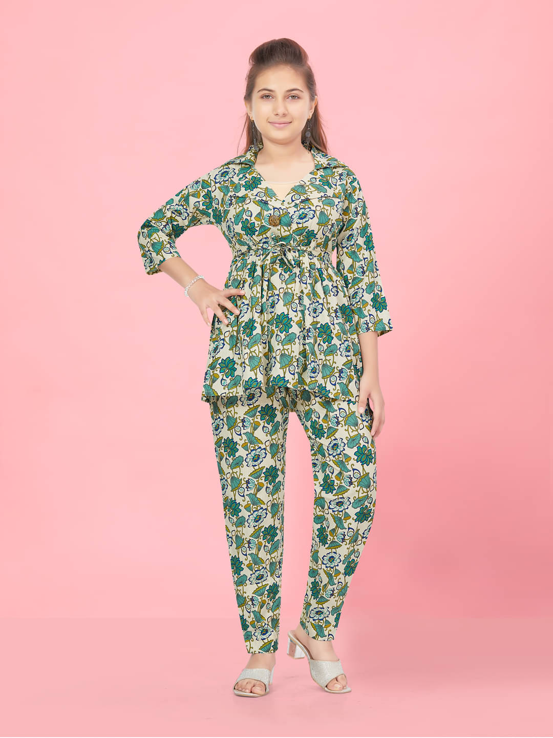     			Aarika Cotton Printed Top With Trouser Co-Ord Set For Girls ( Green )