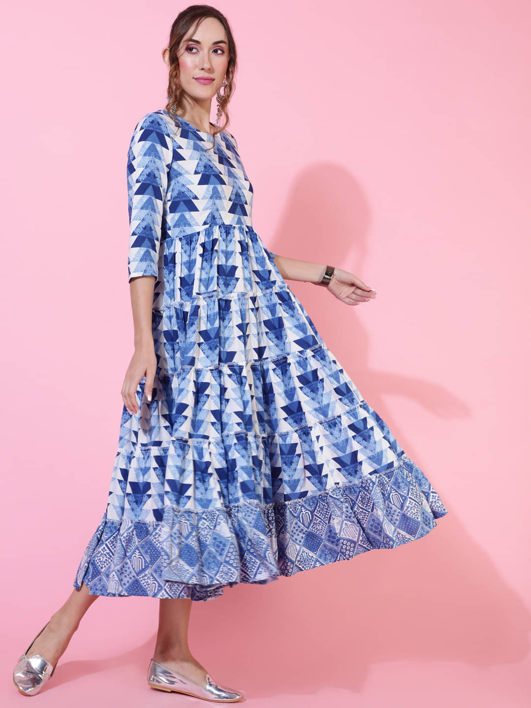 Gulmohar Jaipur Women Viscose Rayon Printed Flared Kurti ( Blue ) Gulmohar Jaipur Women Viscose Rayon Printed Flared Kurti ( Blue )