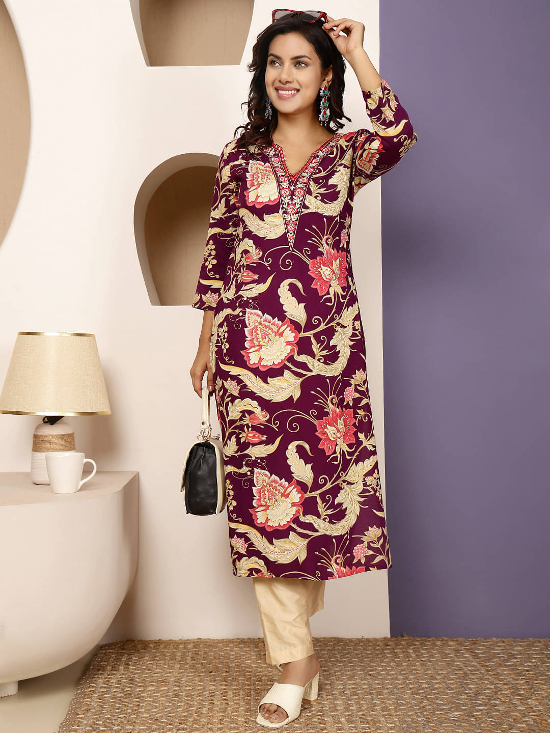     			Gulmohar Jaipur Women Viscose Rayon Printed Straight Kurti ( Purple )