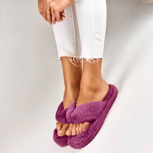     			Shoemusq Maroon Women's Thong Flip Flop