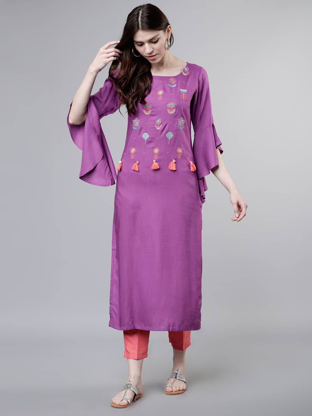 Vishudh Women Rayon Printed Straight Kurti ( Purple ) Vishudh Women Rayon Printed Straight Kurti ( Purple )