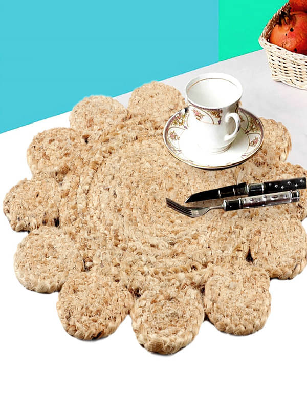 BELLA TRUE Jute Floral Round Table Mats ( 30 cm x 30 cm ) Pack of 1 - Brown BELLA TRUE Jute Floral Round Table Mats ( 30 cm x 30 cm ) Pack of 1 - Brown