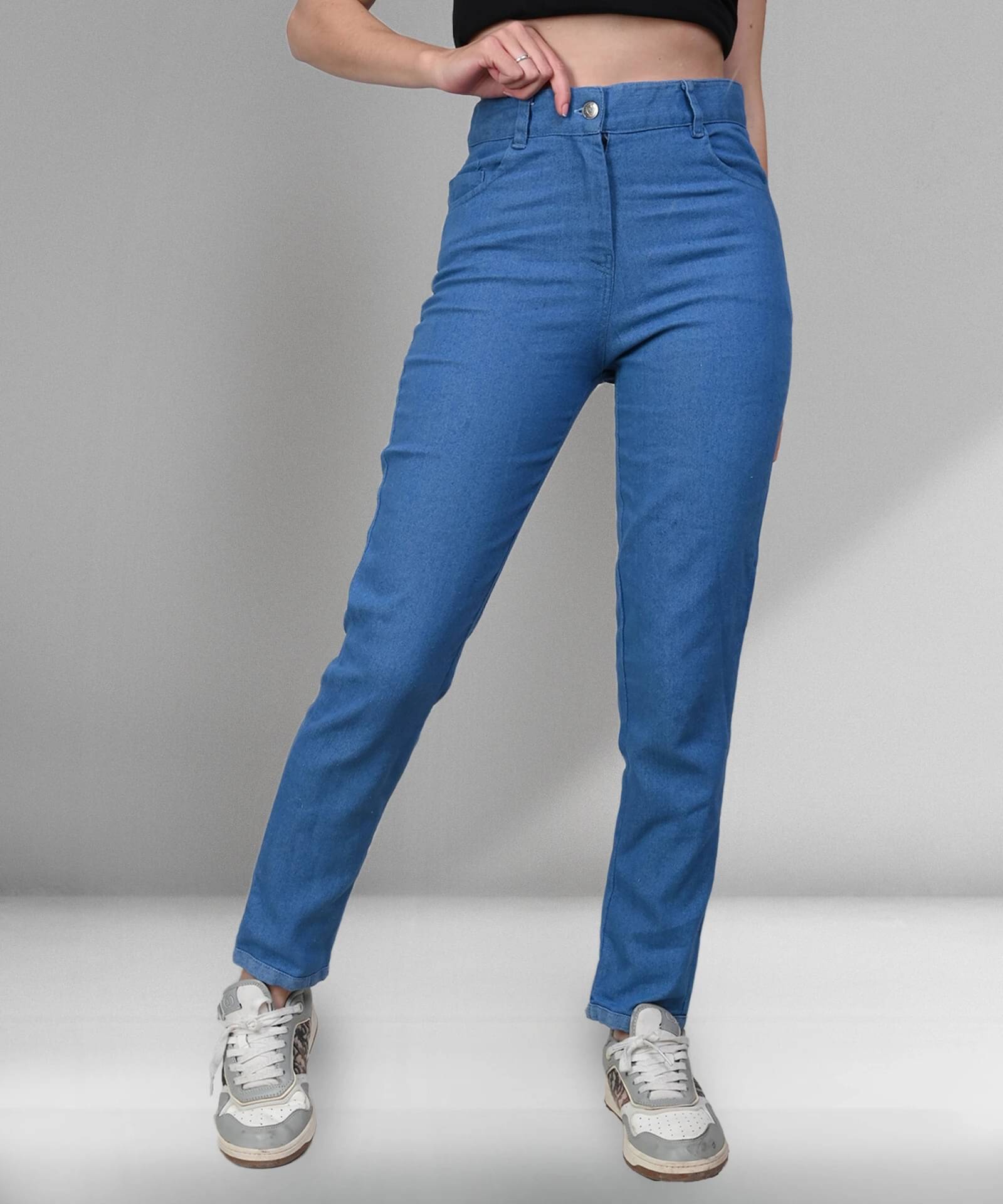 Coutume Collections Women's Boyfriend Fit Mid-Rise Jeans ( Light Blue ) Coutume Collections Women's Boyfriend Fit Mid-Rise Jeans ( Light Blue )