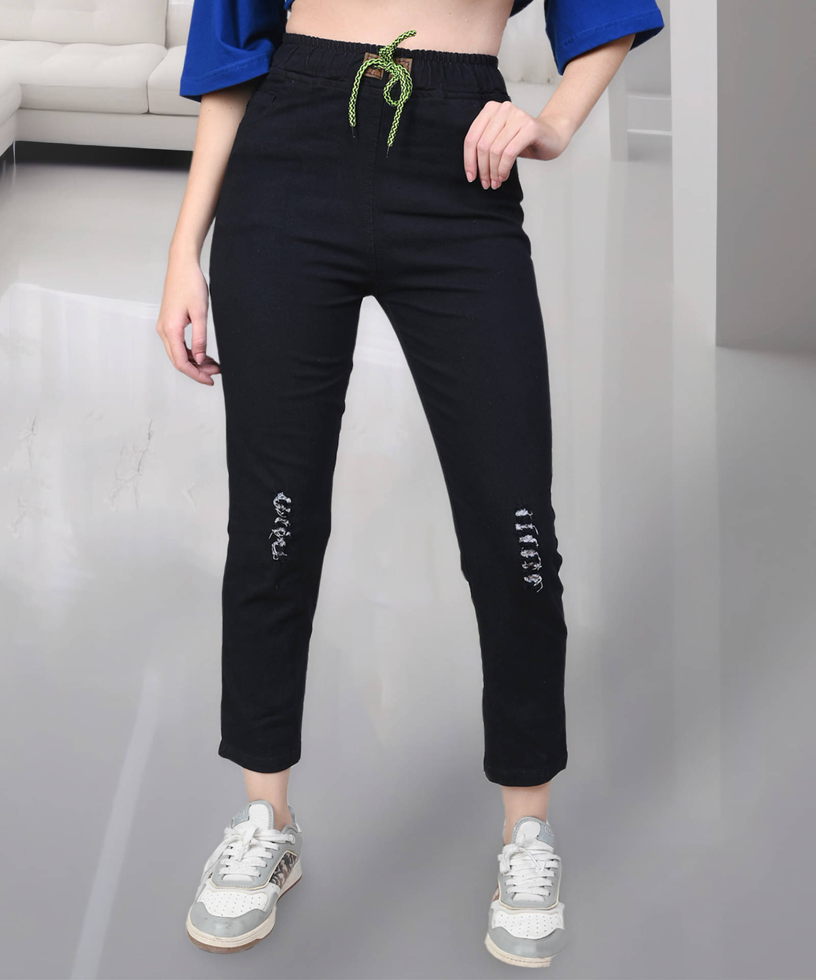     			Coutume Collections Women's Regular Fit Mid-Rise Jeans ( Blue )