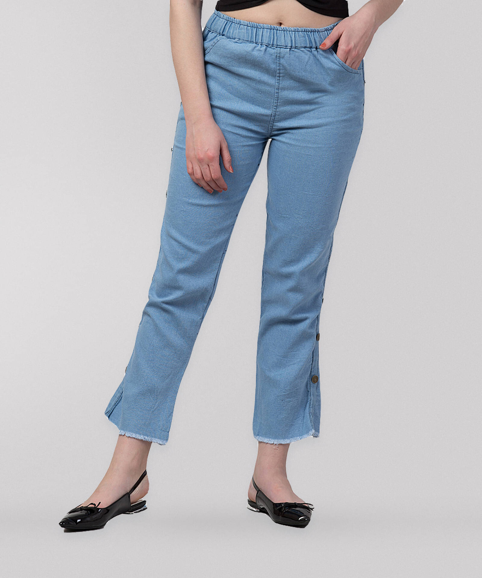 Coutume Collections Women's Regular Fit Mid-Rise Jeans ( Light Blue ) Coutume Collections Women's Regular Fit Mid-Rise Jeans ( Light Blue )