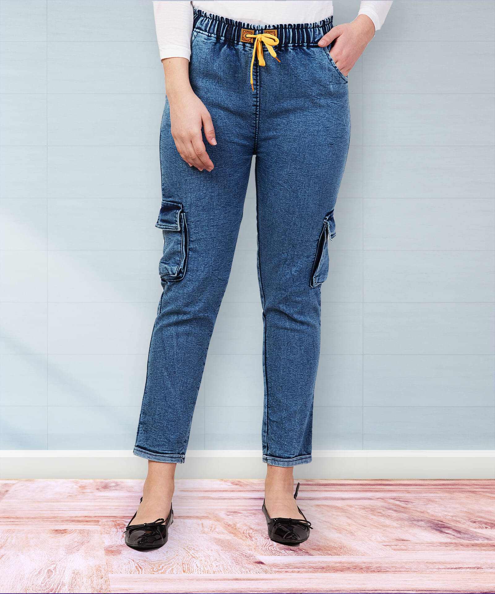     			Coutume Collections Women's Regular Fit Mid-Rise Jeans ( Blue )
