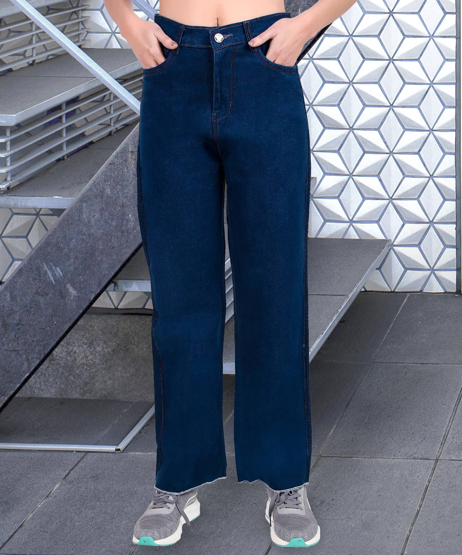     			Coutume Collections Women's Straight Fit Mid-Rise Jeans ( Blue )