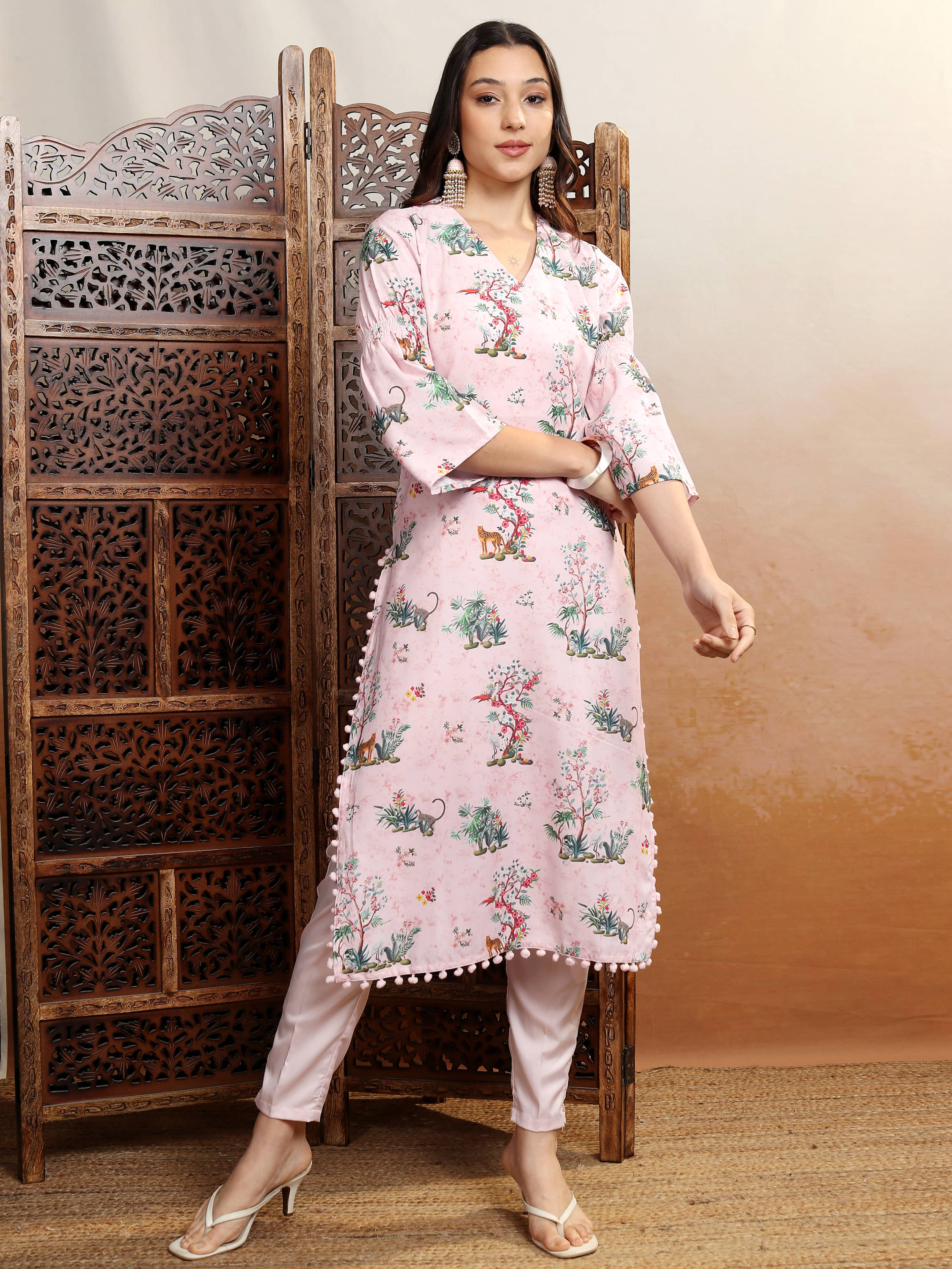 Vishudh Women Polyester Printed Straight Kurti ( Pink ) Vishudh Women Polyester Printed Straight Kurti ( Pink )