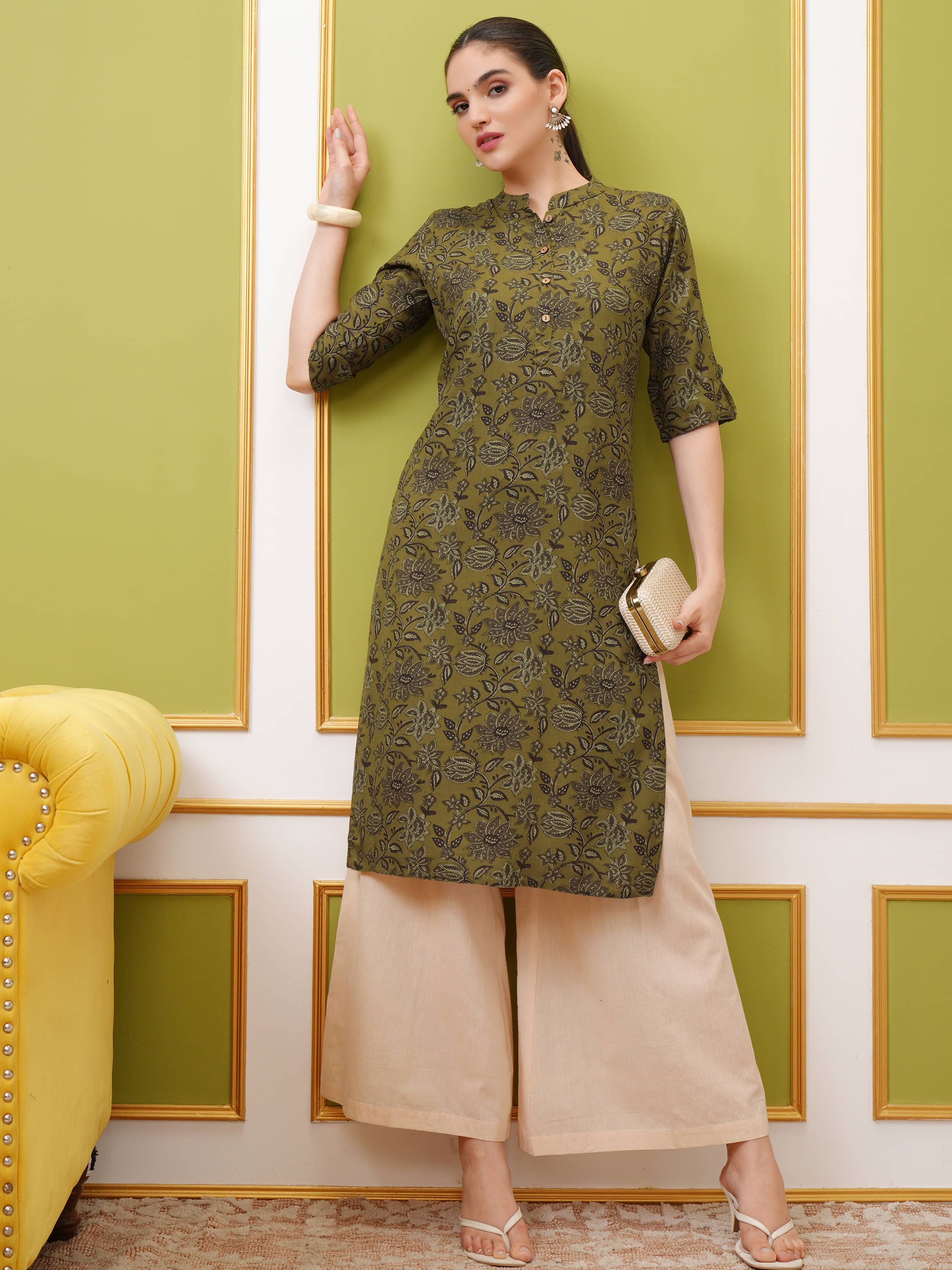     			Vishudh Women Rayon Printed Straight Kurti ( Multicolor )