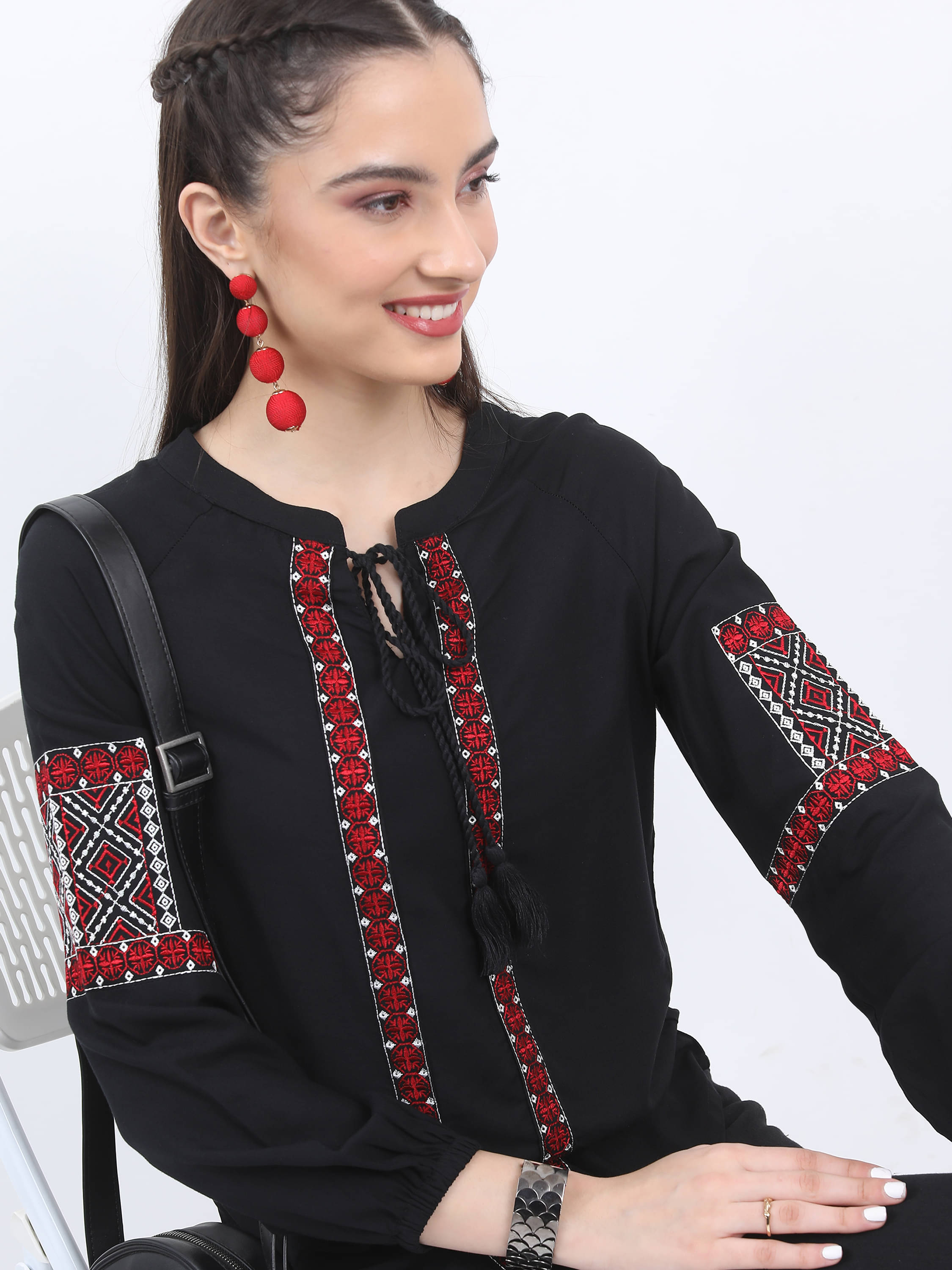 Vishudh Women's Viscose Regular Top ( Black ) Vishudh Women's Viscose Regular Top ( Black )
