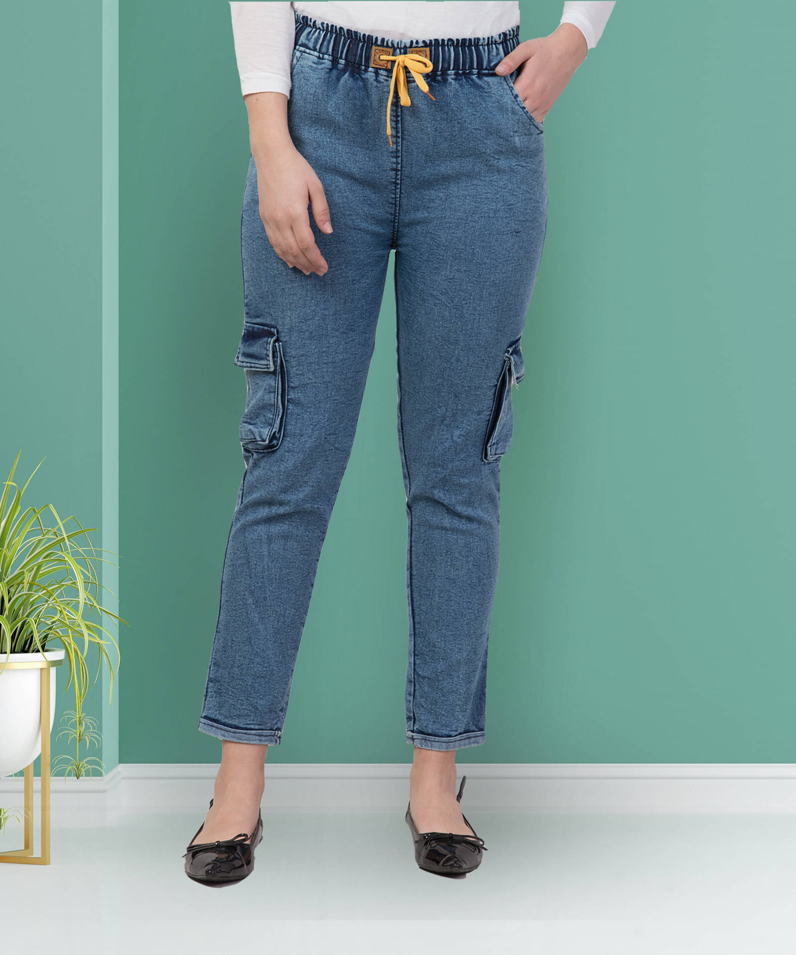     			Coutume Collections Women's Boyfriend Fit Mid-Rise Jeans ( Blue )