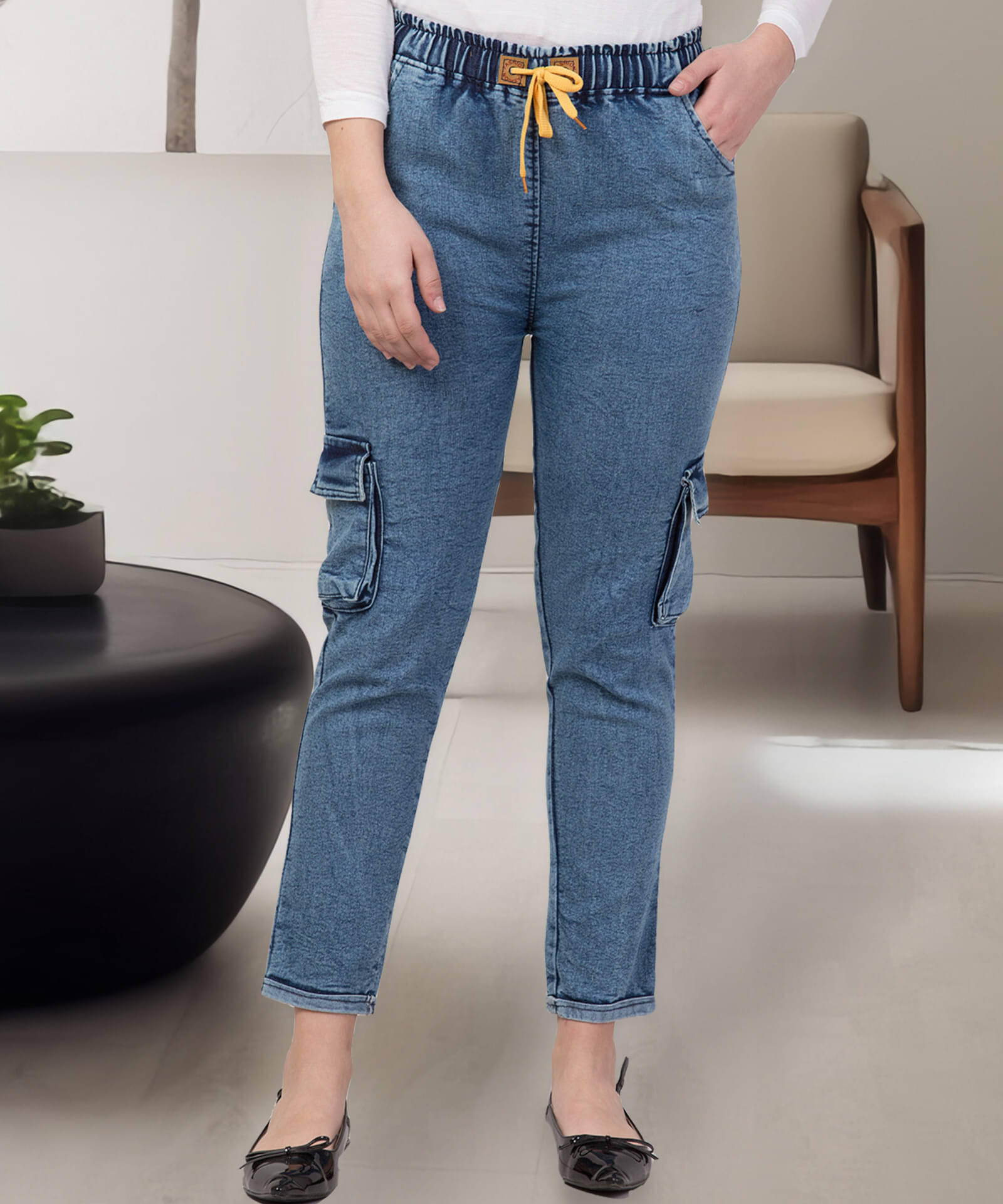     			Coutume Collections Women's Regular Fit Mid-Rise Jeans ( Blue )