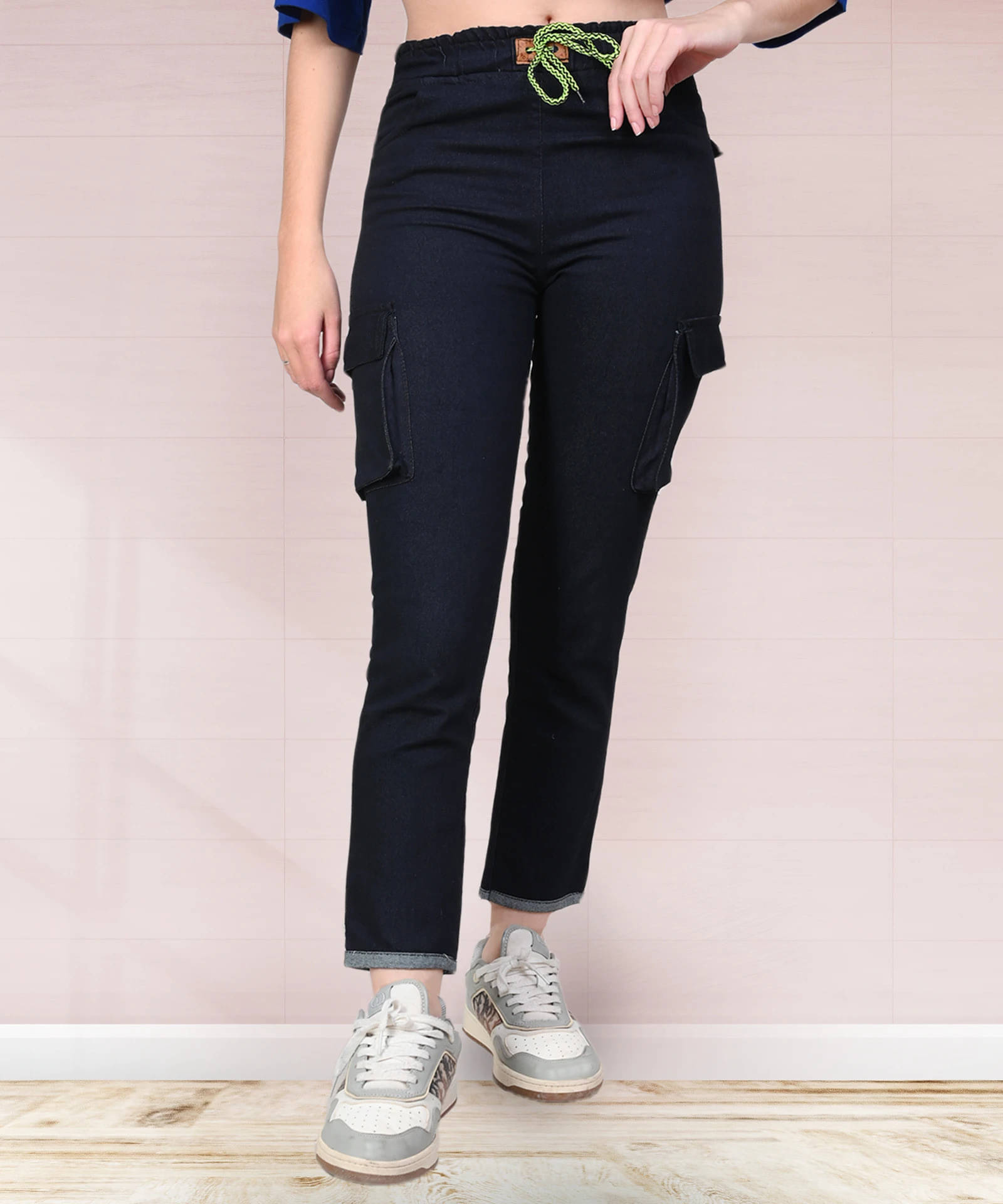     			Coutume Collections Women's Regular Fit Mid-Rise Jeans ( Black )