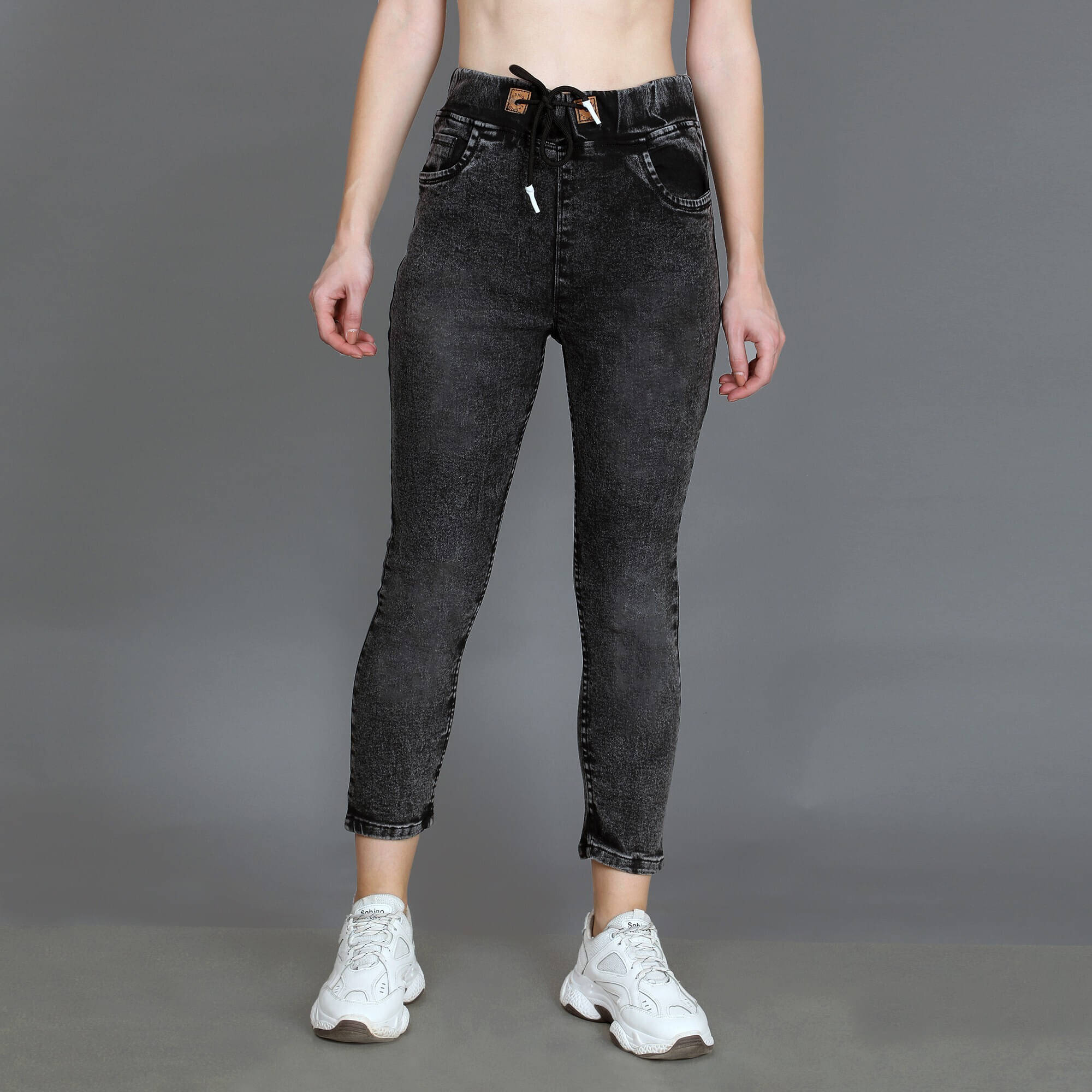     			Coutume Collections Women's Regular Fit Mid-Rise Jeans ( Black )