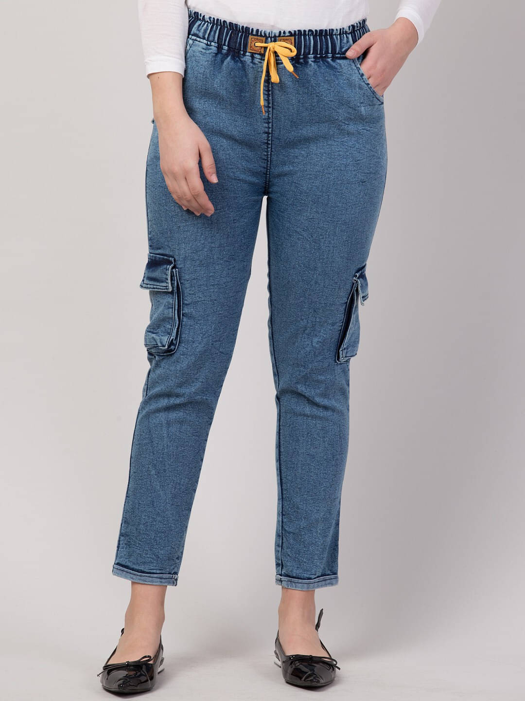     			Coutume Collections Women's Regular Fit Mid-Rise Jeans ( Blue )