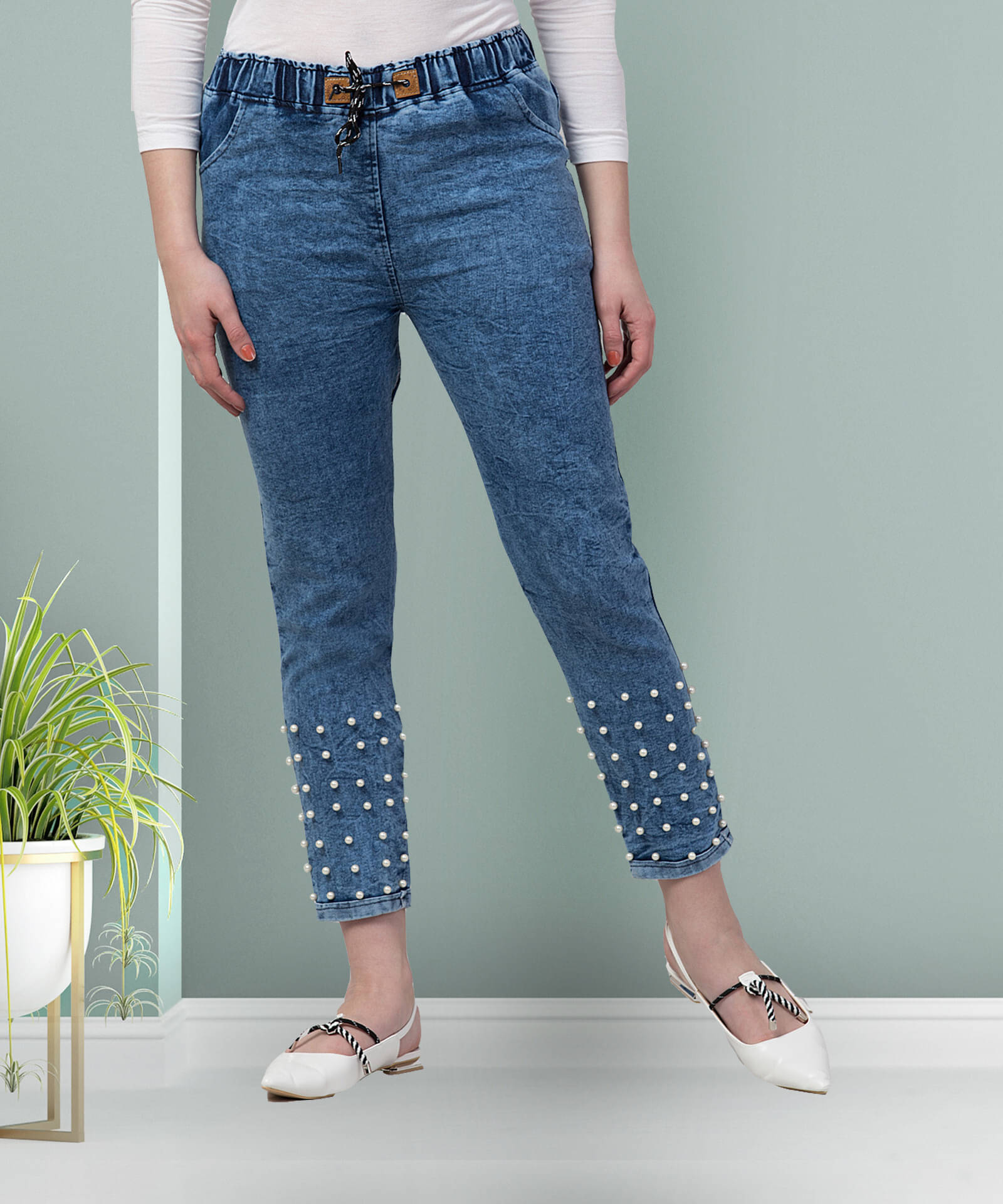     			Coutume Collections Women's Tapered Fit Mid-Rise Jeans ( Blue )