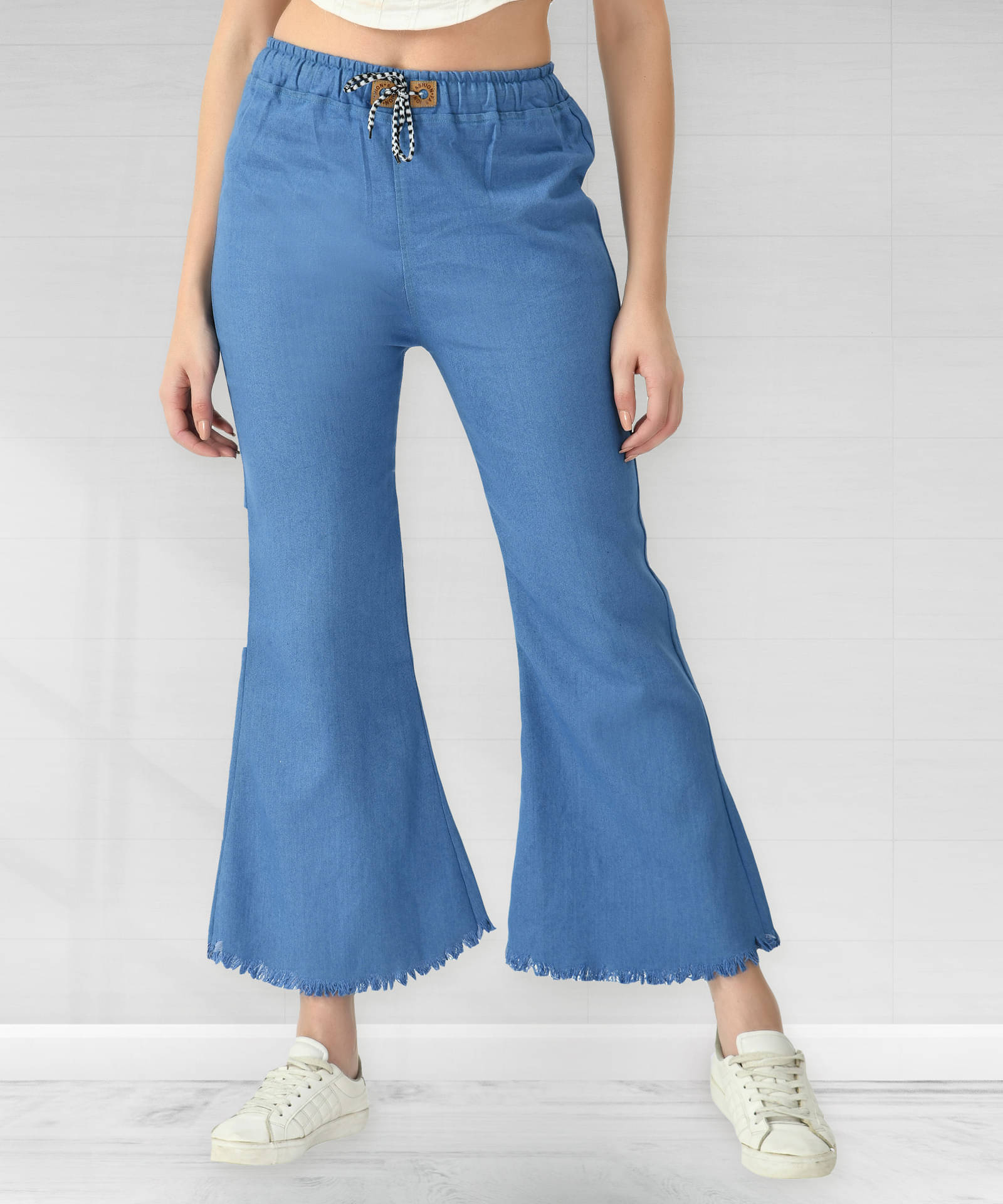     			NEUNK Women's Flared Mid-Rise Jeans ( Dark Blue )