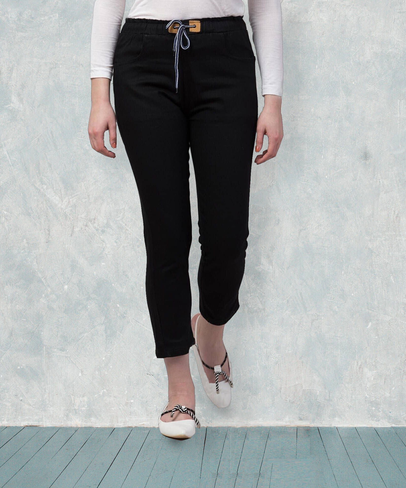     			NEUNK Women's Jogger Mid-Rise Jeans ( Black )