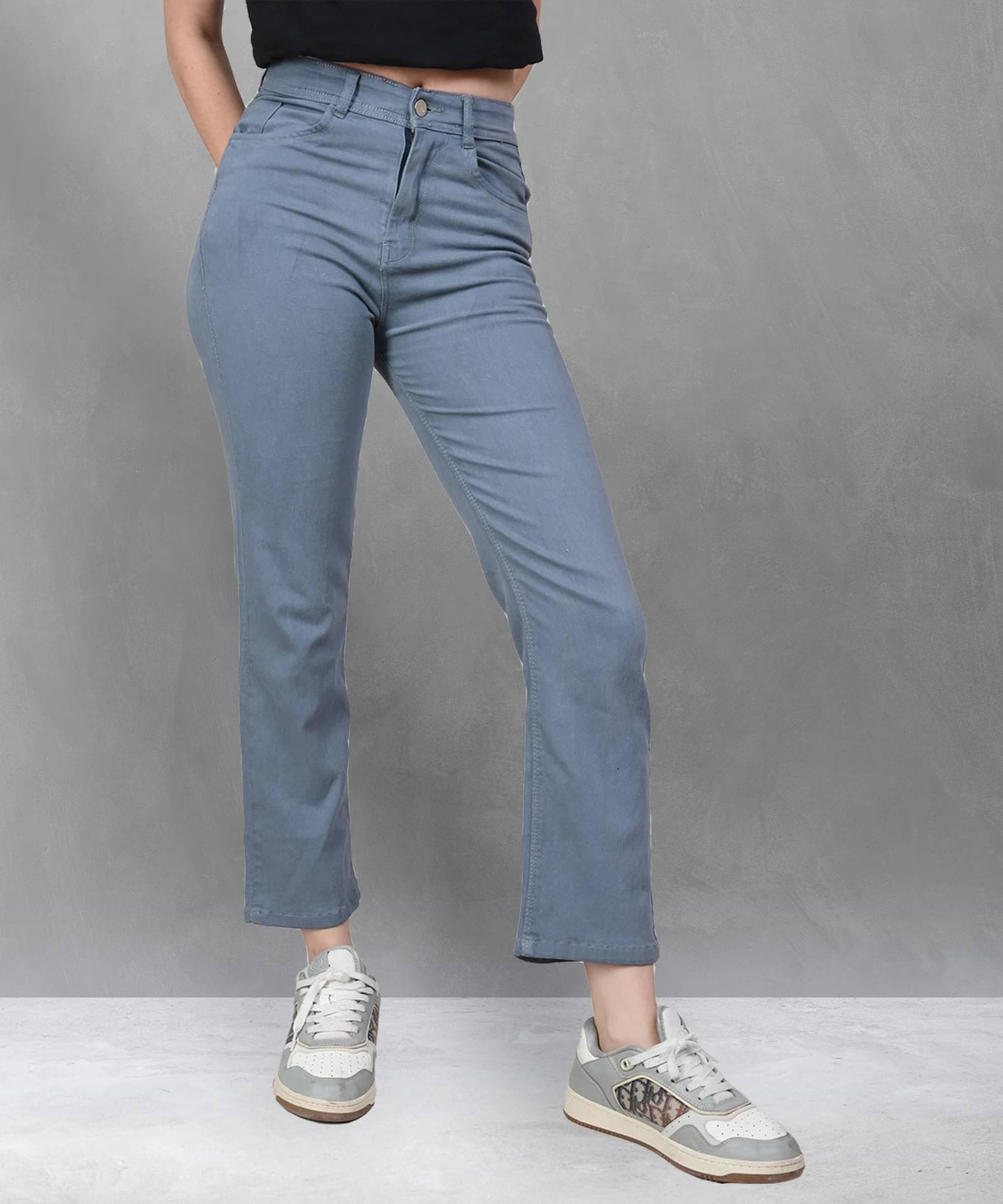    			NEUNK Women's Regular Fit Mid-Rise Jeans ( Light Blue )