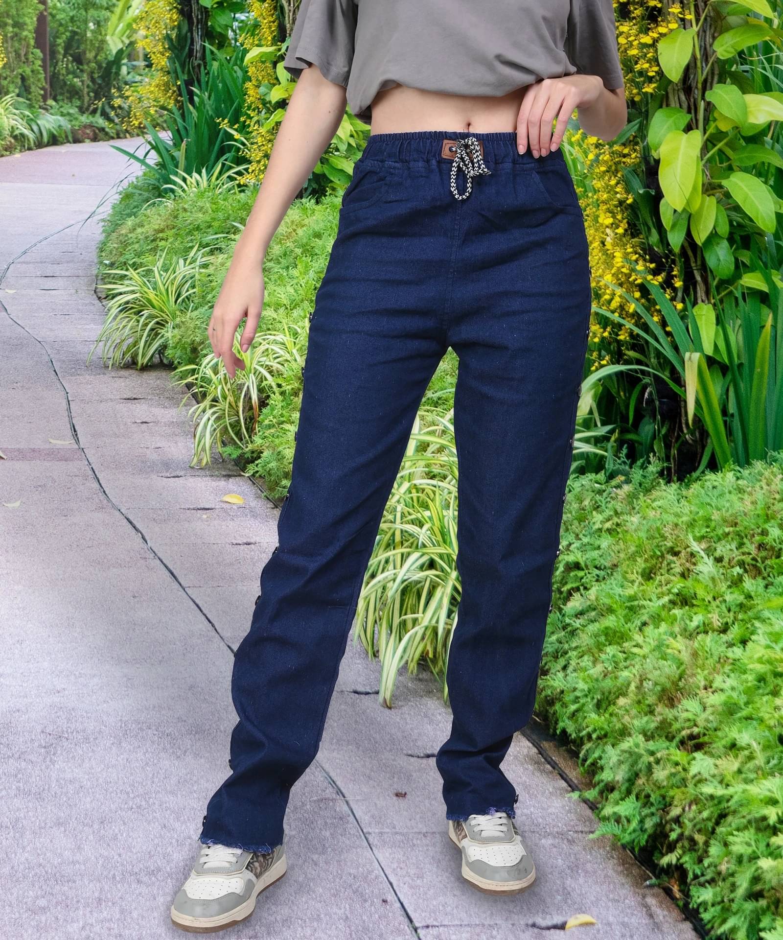     			NEUNK Women's Regular Fit Mid-Rise Jeans ( Blue )