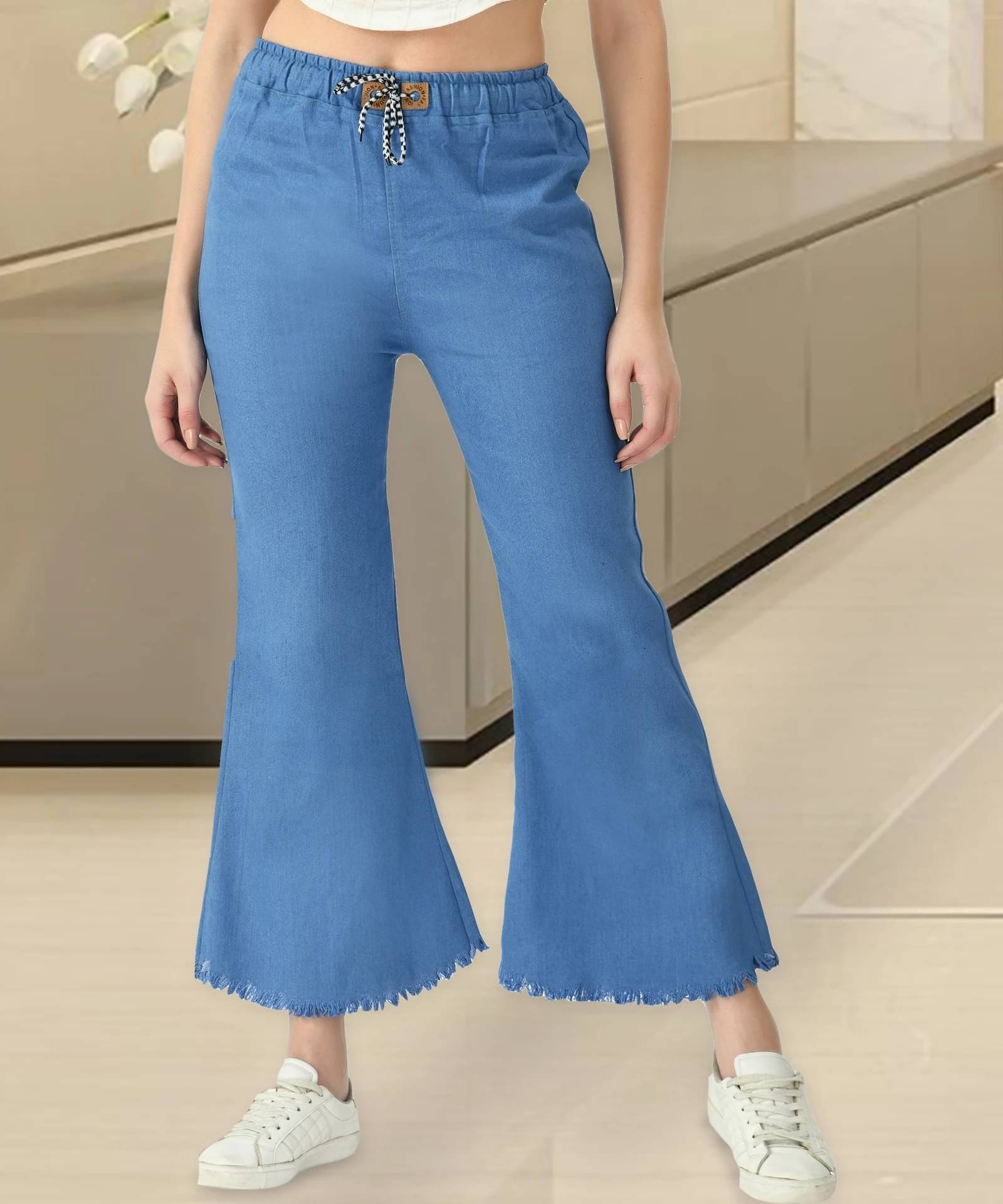    			NEUNK Women's Relaxed Fit Mid-Rise Jeans ( Light Blue )