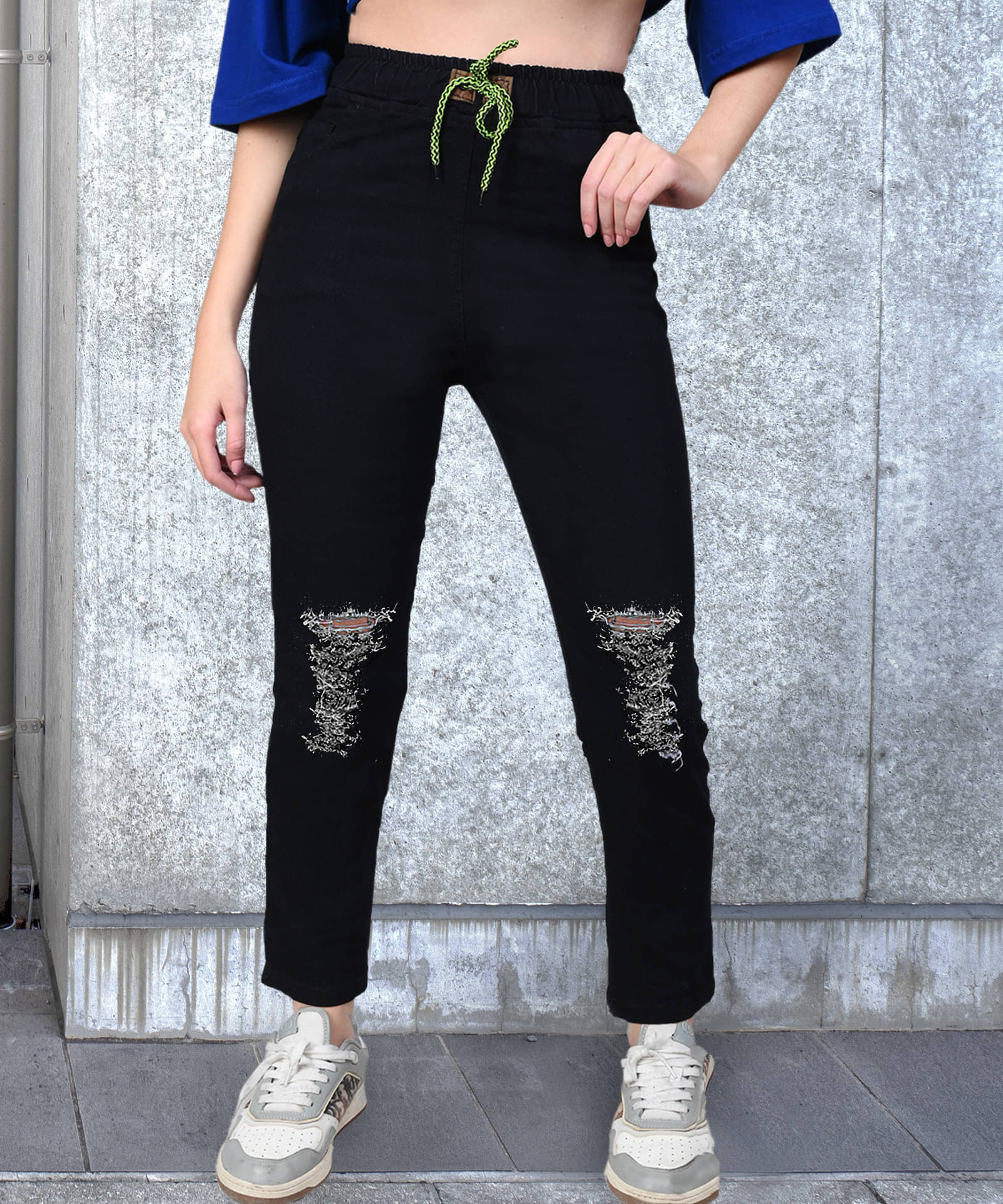     			NEUNK Women's Relaxed Fit Mid-Rise Jeans ( Blue )